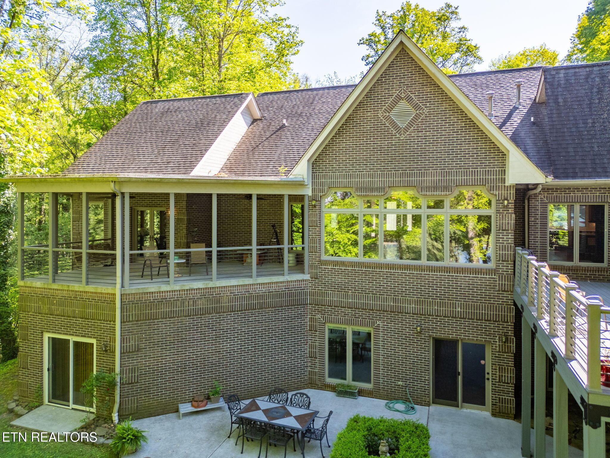 2304 Lakemoor Drive, Knoxville, TN - Fort Loudoun and Tellico Lake Real Estate - Image# 43