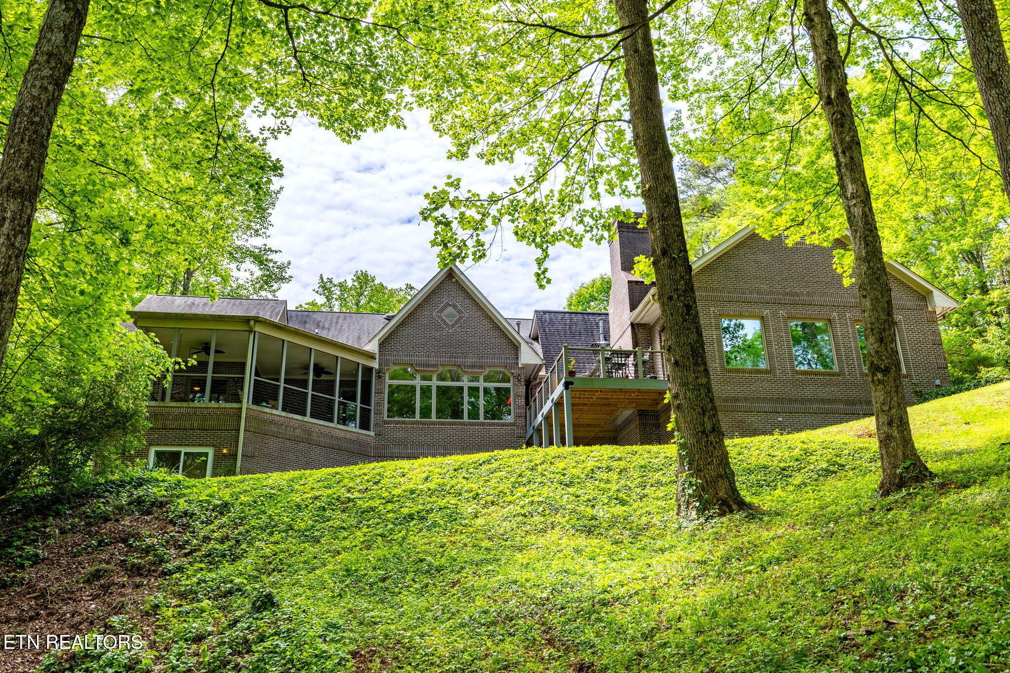 2304 Lakemoor Drive, Knoxville, TN - Fort Loudoun and Tellico Lake Real Estate - Image# 38