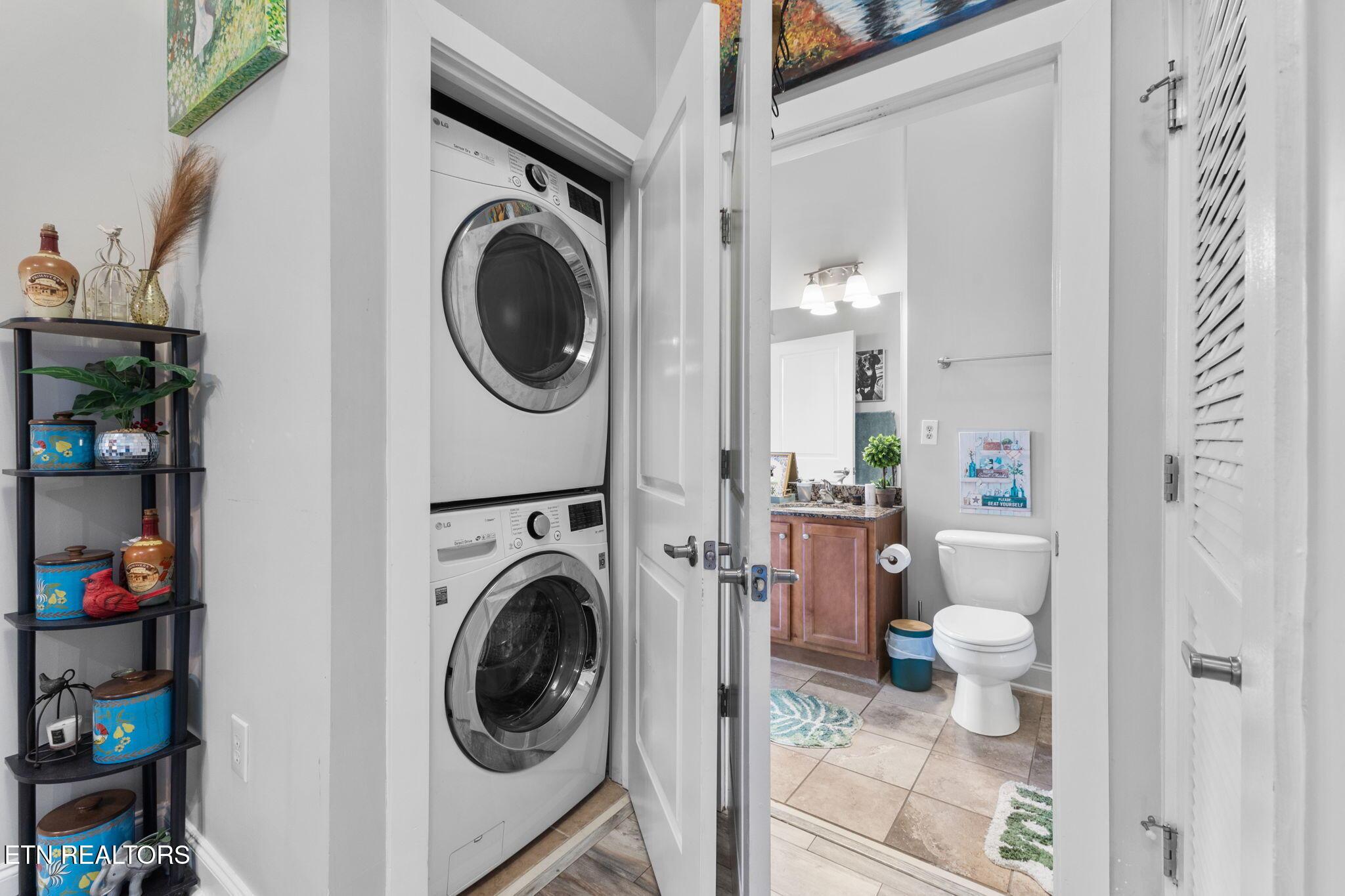 445 W Blount Ave, Knoxville, TN - Fort Loudoun and Tellico Lake Real Estate - Image# 9