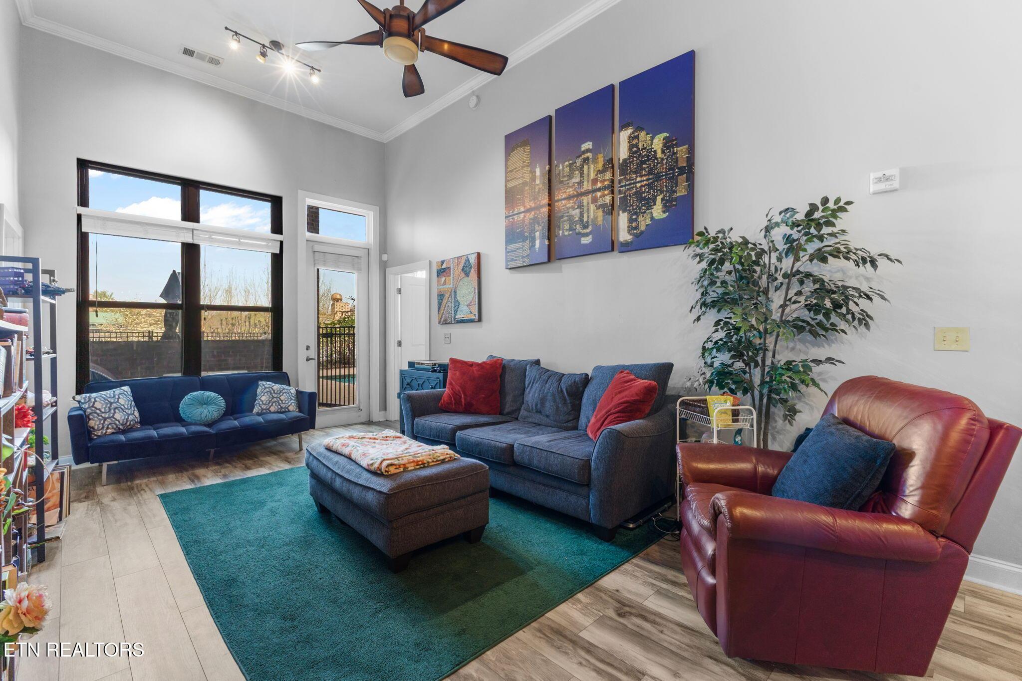 445 W Blount Ave, Knoxville, TN - Fort Loudoun and Tellico Lake Real Estate - Image# 13