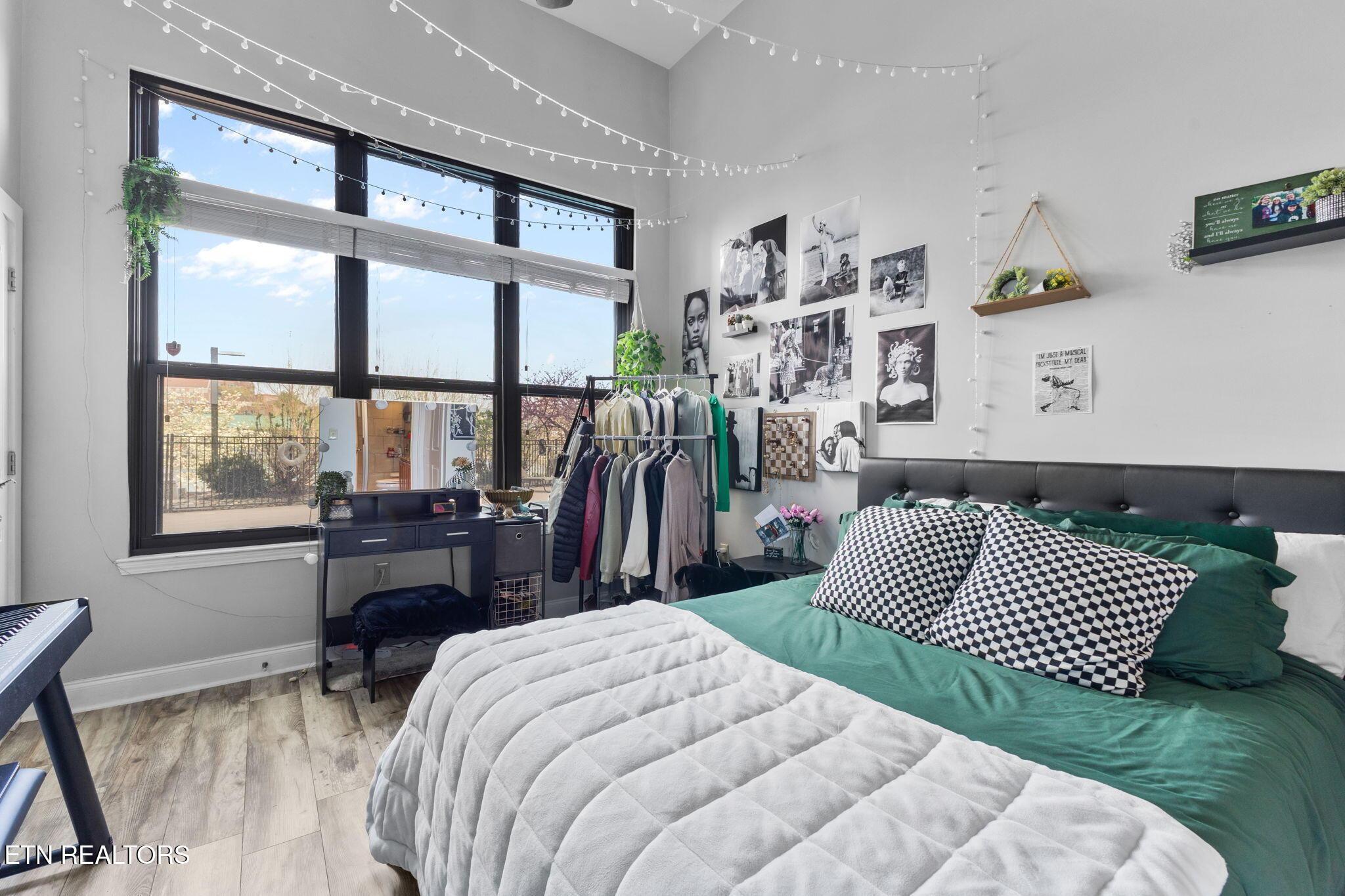 445 W Blount Ave, Knoxville, TN - Fort Loudoun and Tellico Lake Real Estate - Image# 15