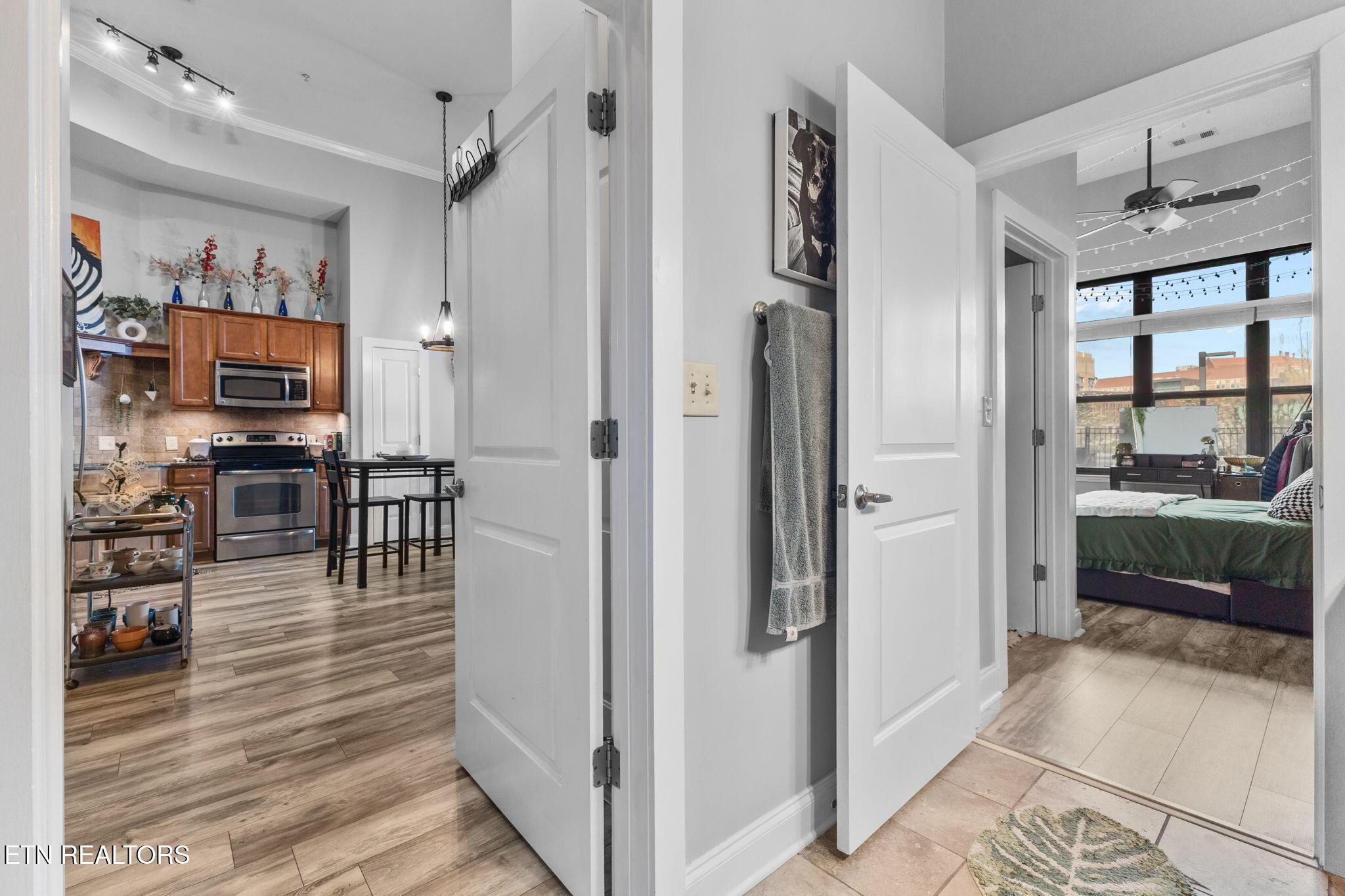 445 W Blount Ave, Knoxville, TN - Fort Loudoun and Tellico Lake Real Estate - Image# 22