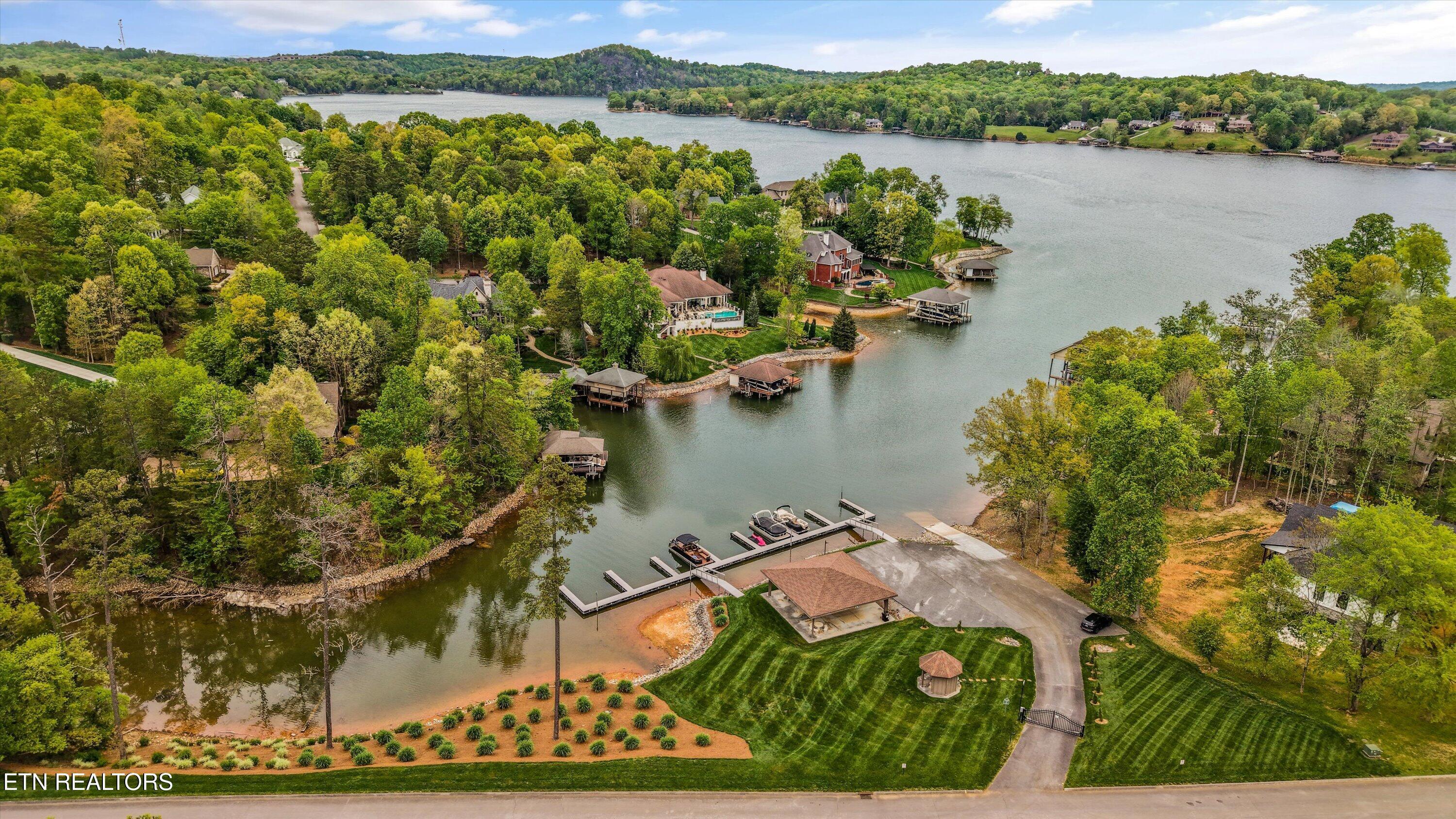 109 Lake Harbor Drive, Lenoir City, TN - Fort Loudoun and Tellico Lake Real Estate - Image# 38