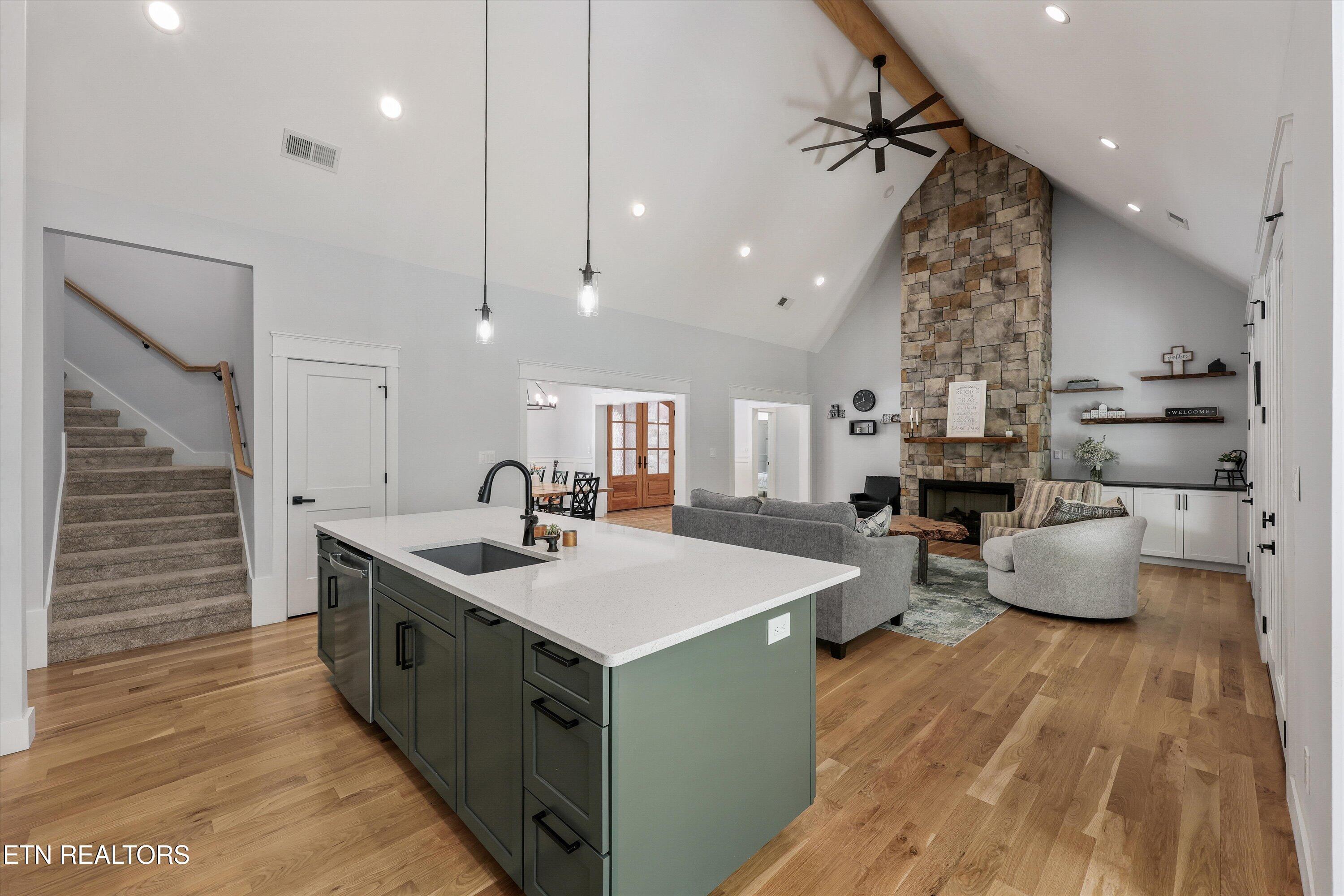 109 Lake Harbor Drive, Lenoir City, TN - Fort Loudoun and Tellico Lake Real Estate - Image# 15