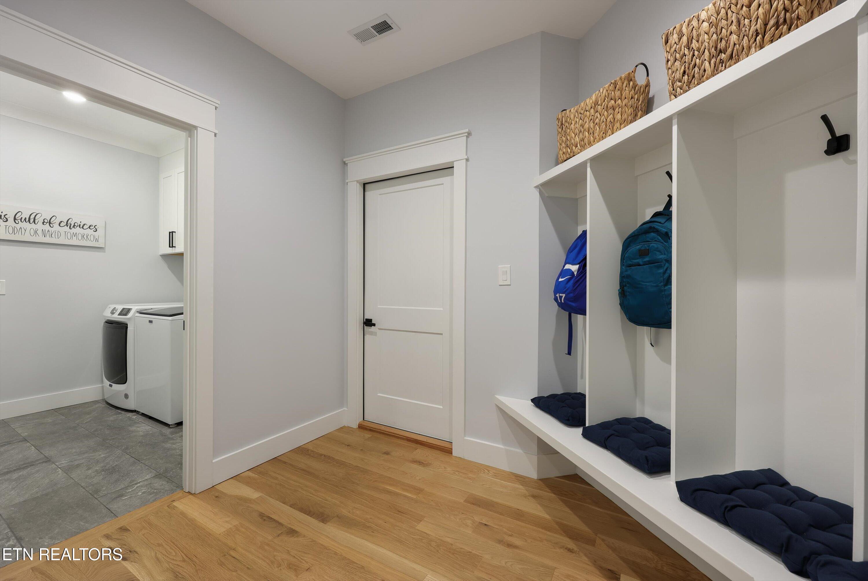 109 Lake Harbor Drive, Lenoir City, TN - Fort Loudoun and Tellico Lake Real Estate - Image# 21