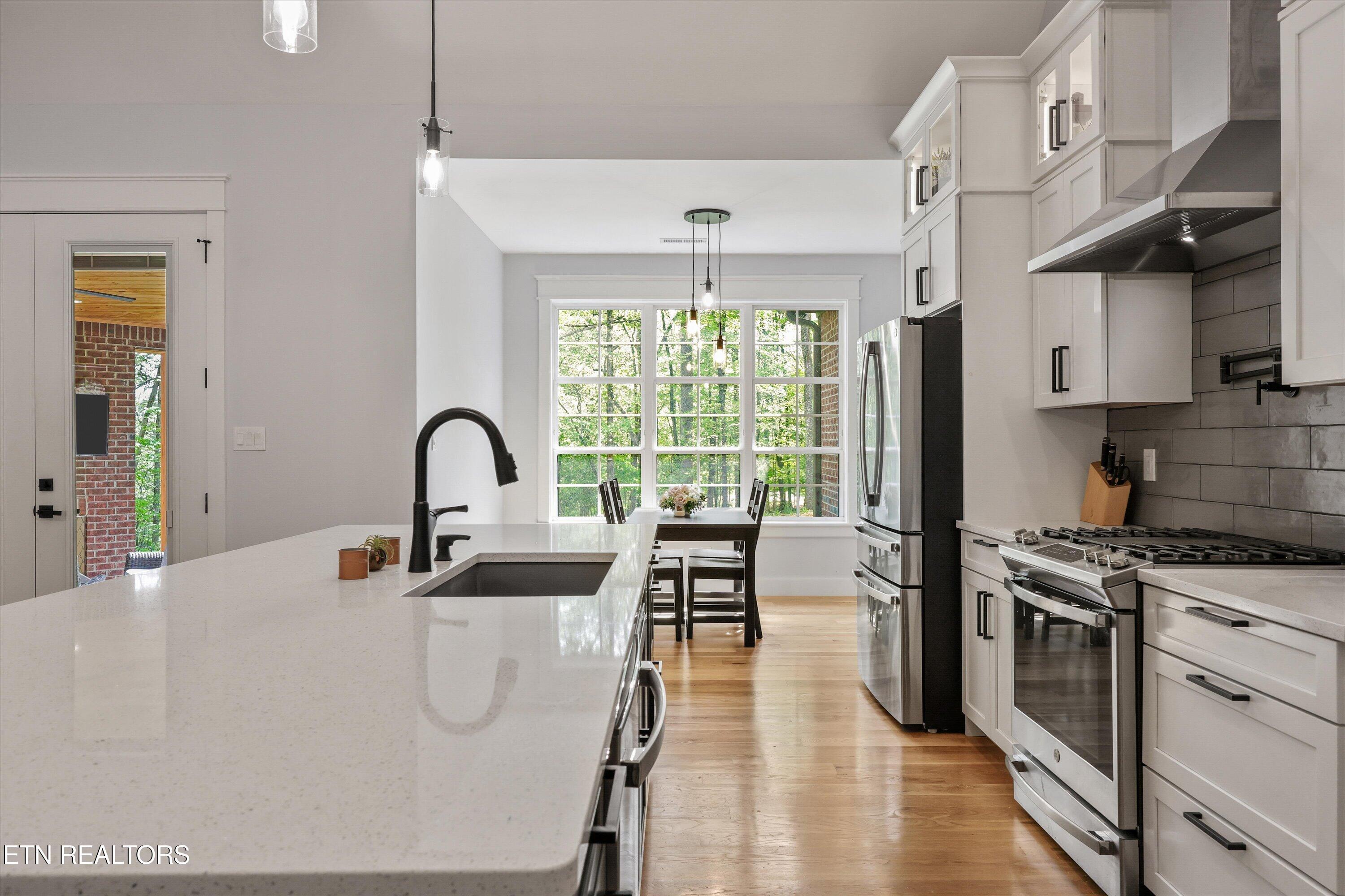 109 Lake Harbor Drive, Lenoir City, TN - Fort Loudoun and Tellico Lake Real Estate - Image# 19