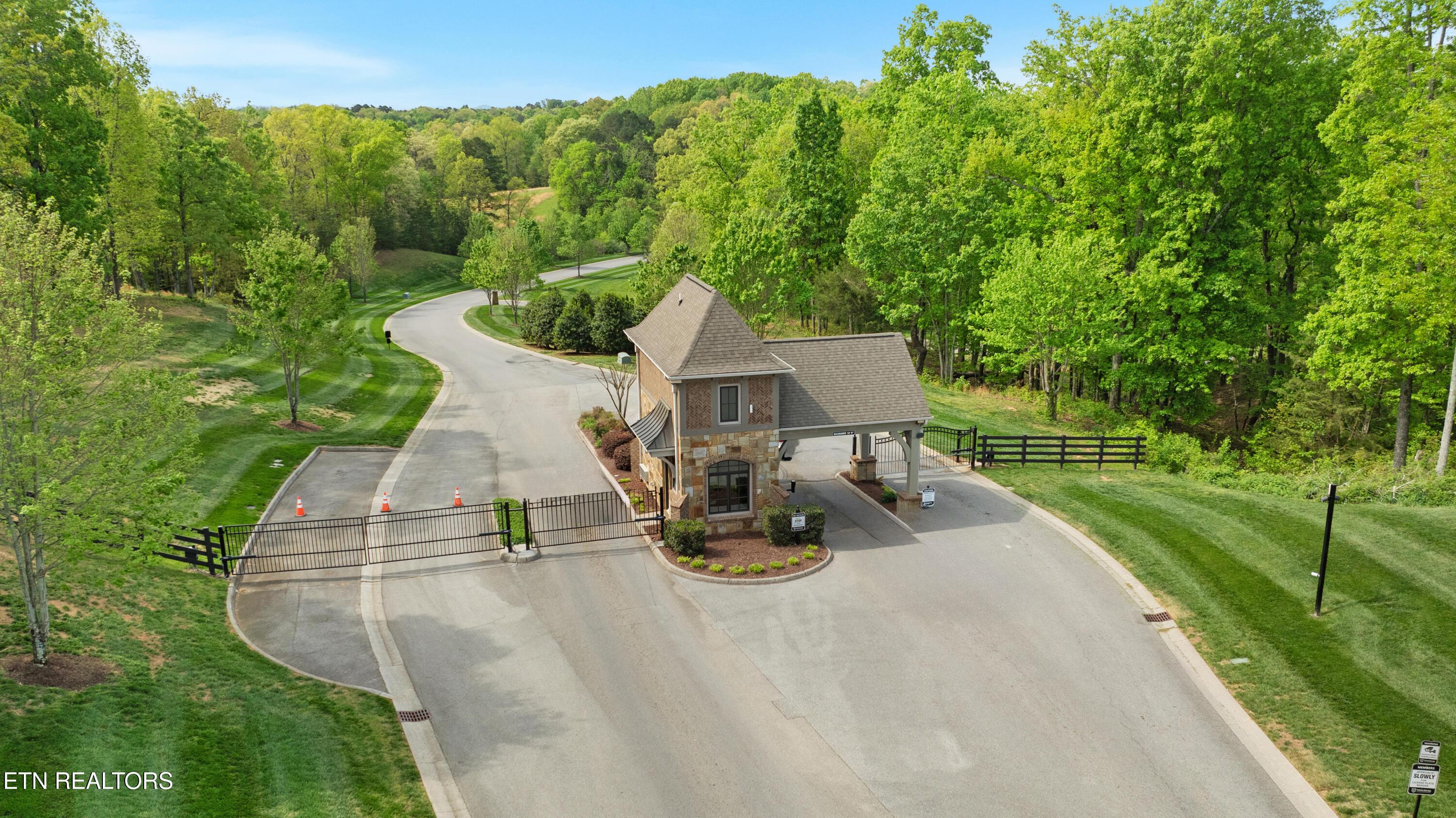1700 Bower Court, Lenoir City, TN - Fort Loudoun and Tellico Lake Real Estate - Image# 13