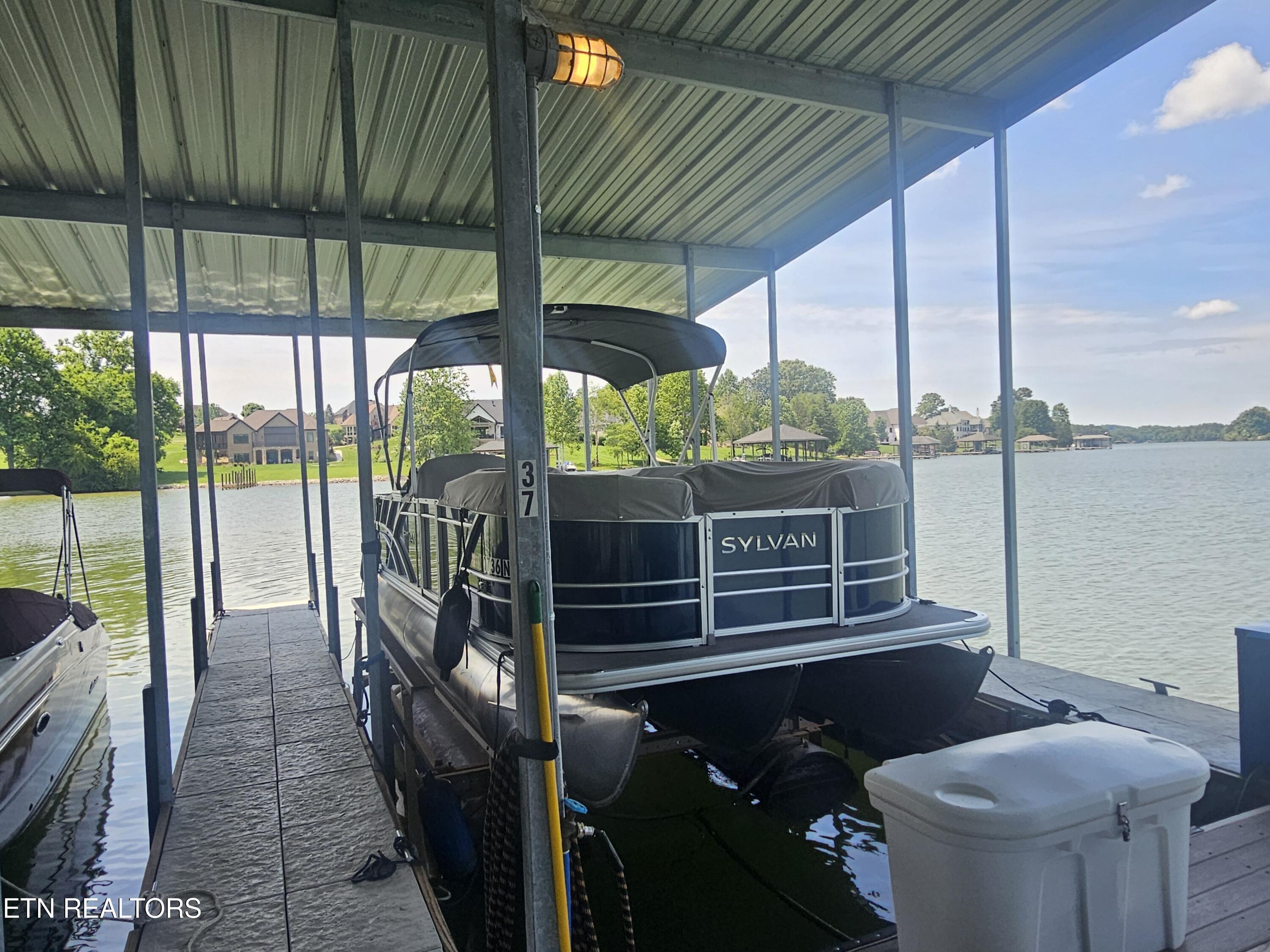500 Rarity Bay Pkwy, Vonore, TN - Fort Loudoun and Tellico Lake Real Estate - Image# 36