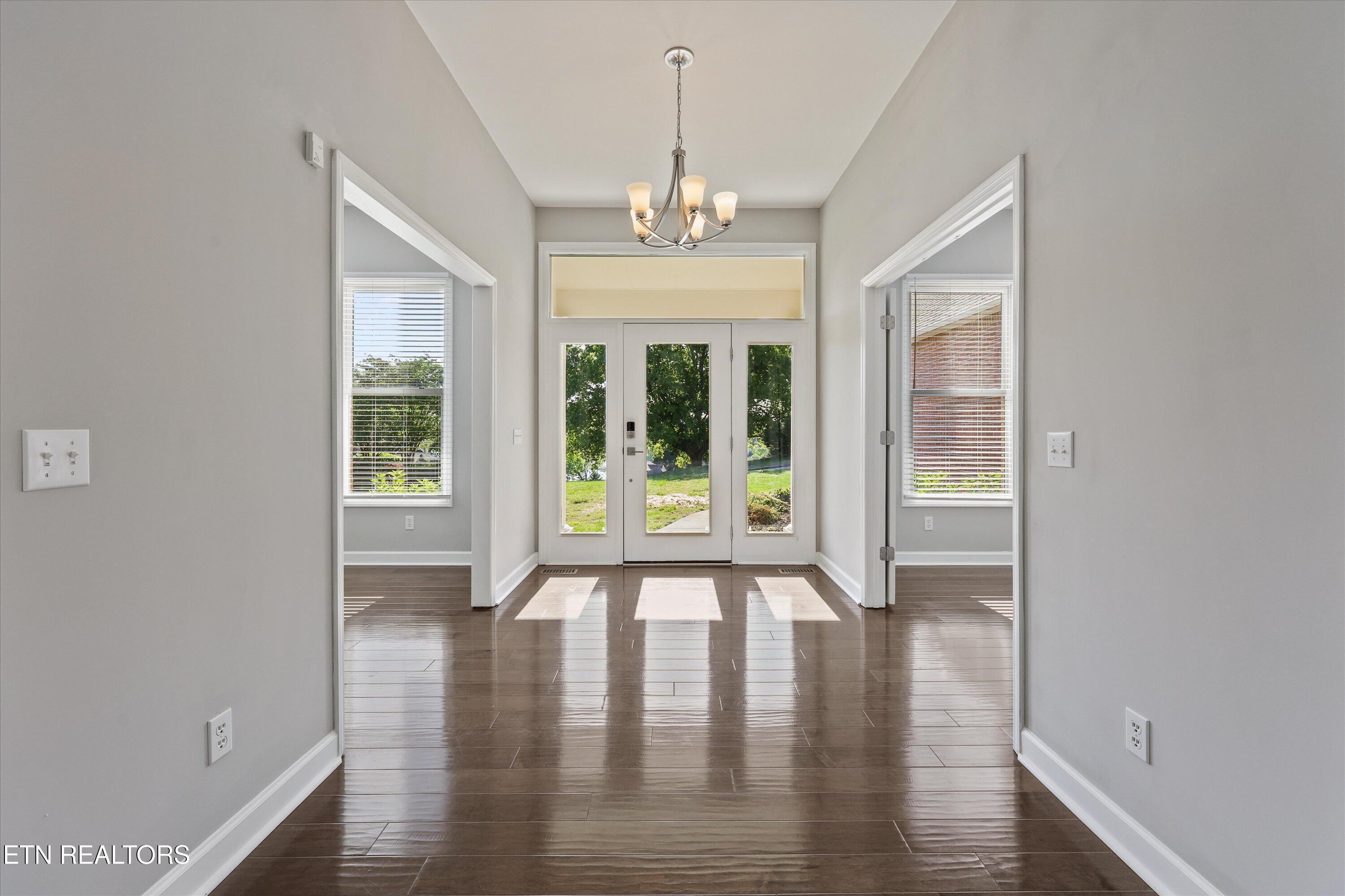 3962 Logans Landing Circle, Louisville, TN - Fort Loudoun and Tellico Lake Real Estate - Image# 5