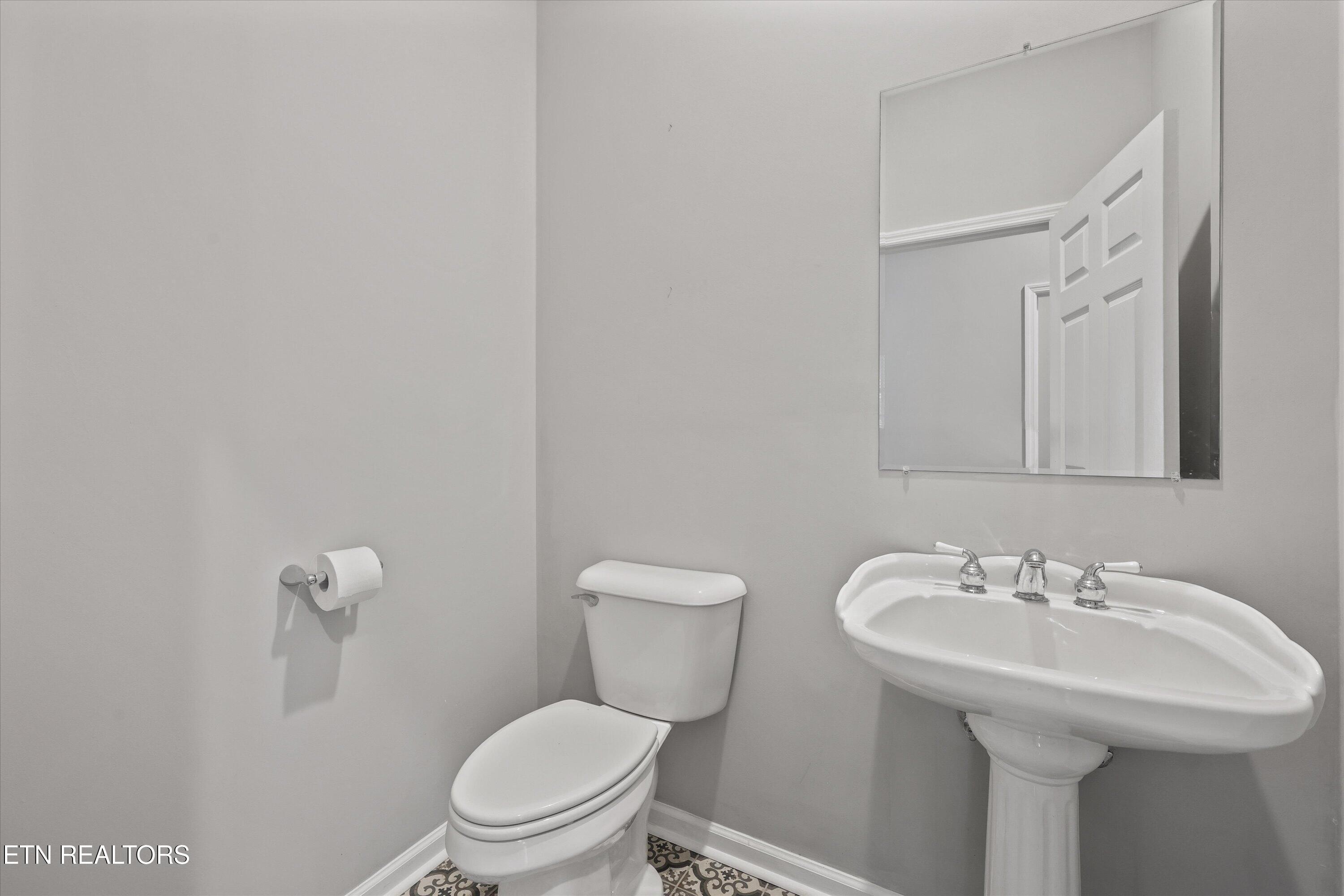 3962 Logans Landing Circle, Louisville, TN - Fort Loudoun and Tellico Lake Real Estate - Image# 19