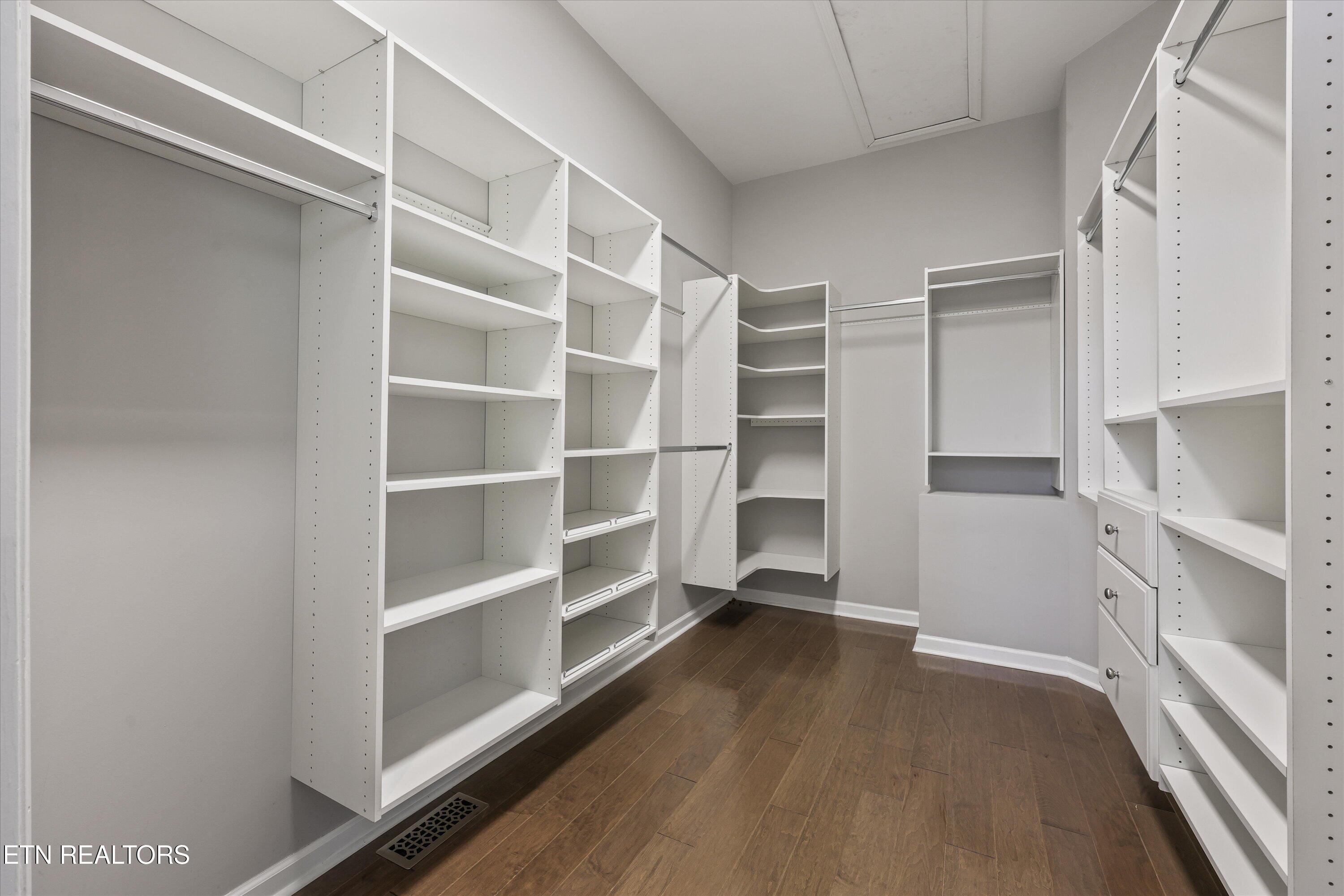 3962 Logans Landing Circle, Louisville, TN - Fort Loudoun and Tellico Lake Real Estate - Image# 29