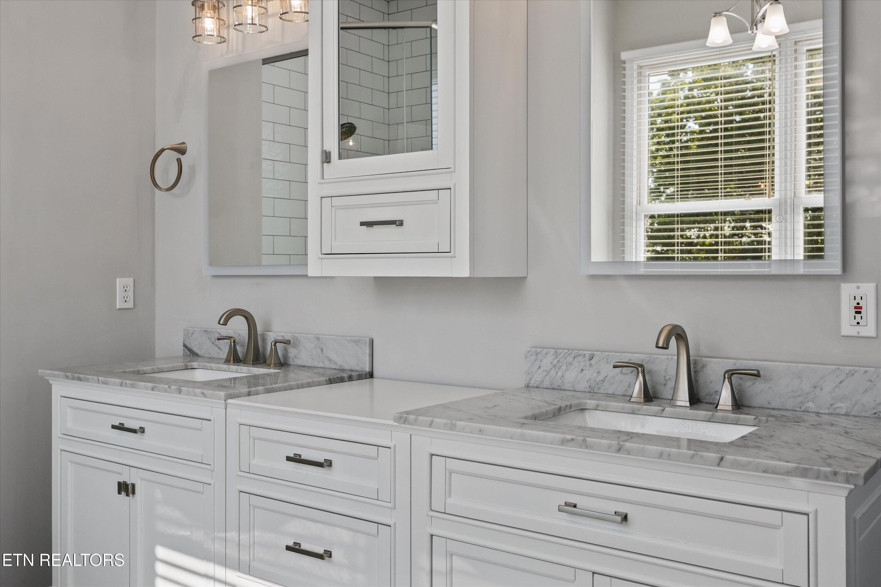 3962 Logans Landing Circle, Louisville, TN - Fort Loudoun and Tellico Lake Real Estate - Image# 32