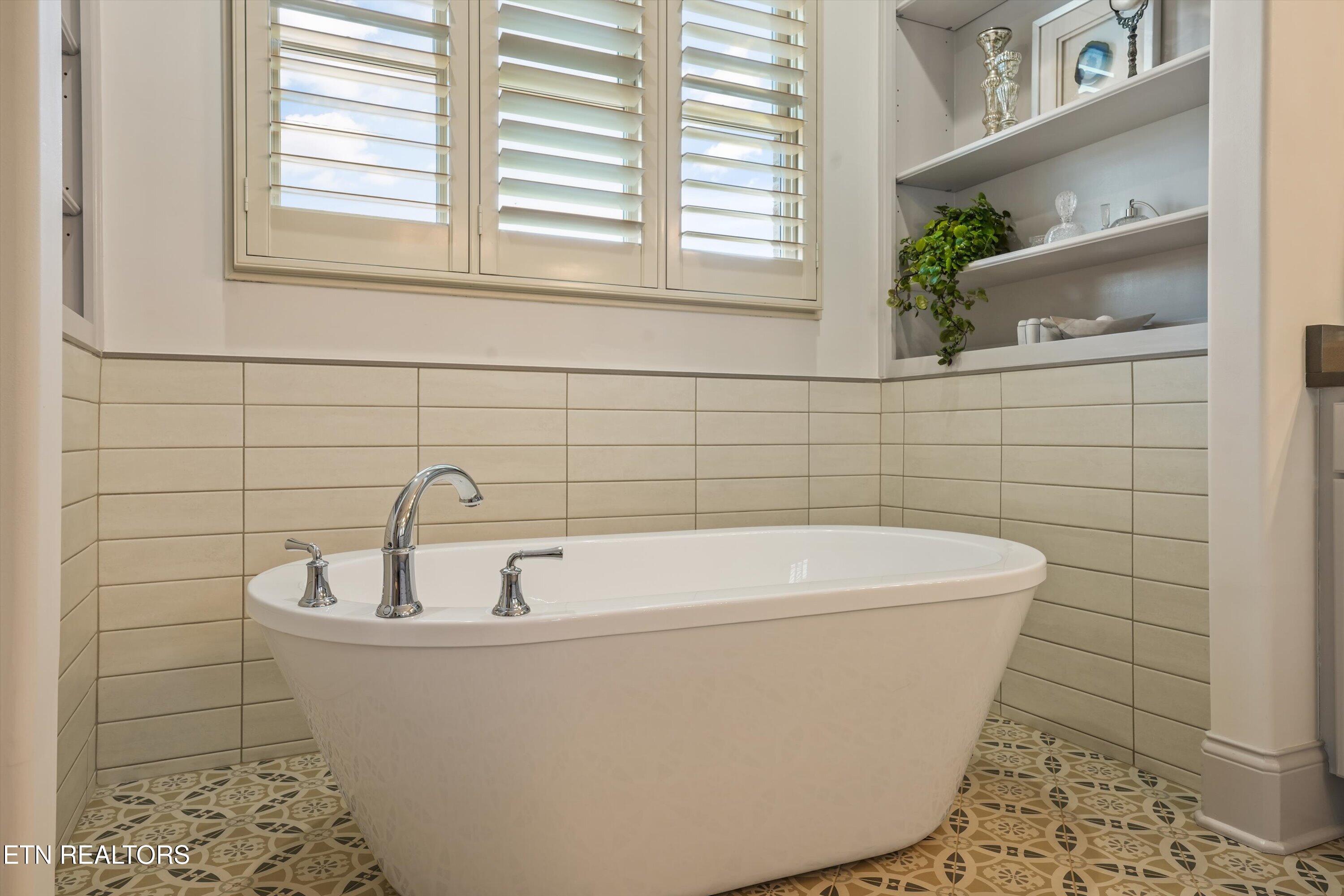 12132 Monument Blvd, Knoxville, TN - Fort Loudoun and Tellico Lake Real Estate - Image# 14