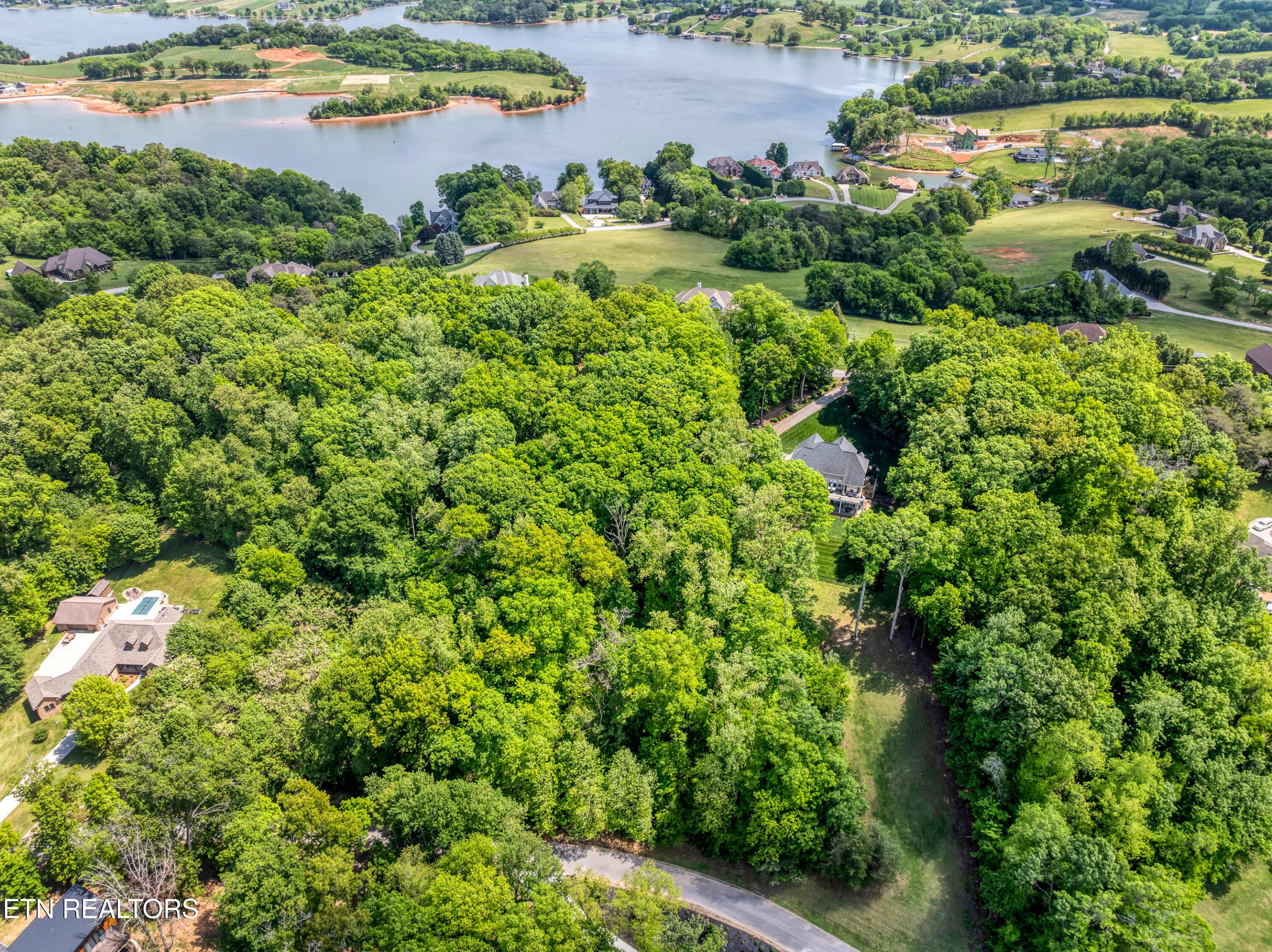 Gravelly Hills/Forrest Ridge, Louisville, TN - Fort Loudoun and Tellico Lake Real Estate - Image# 7