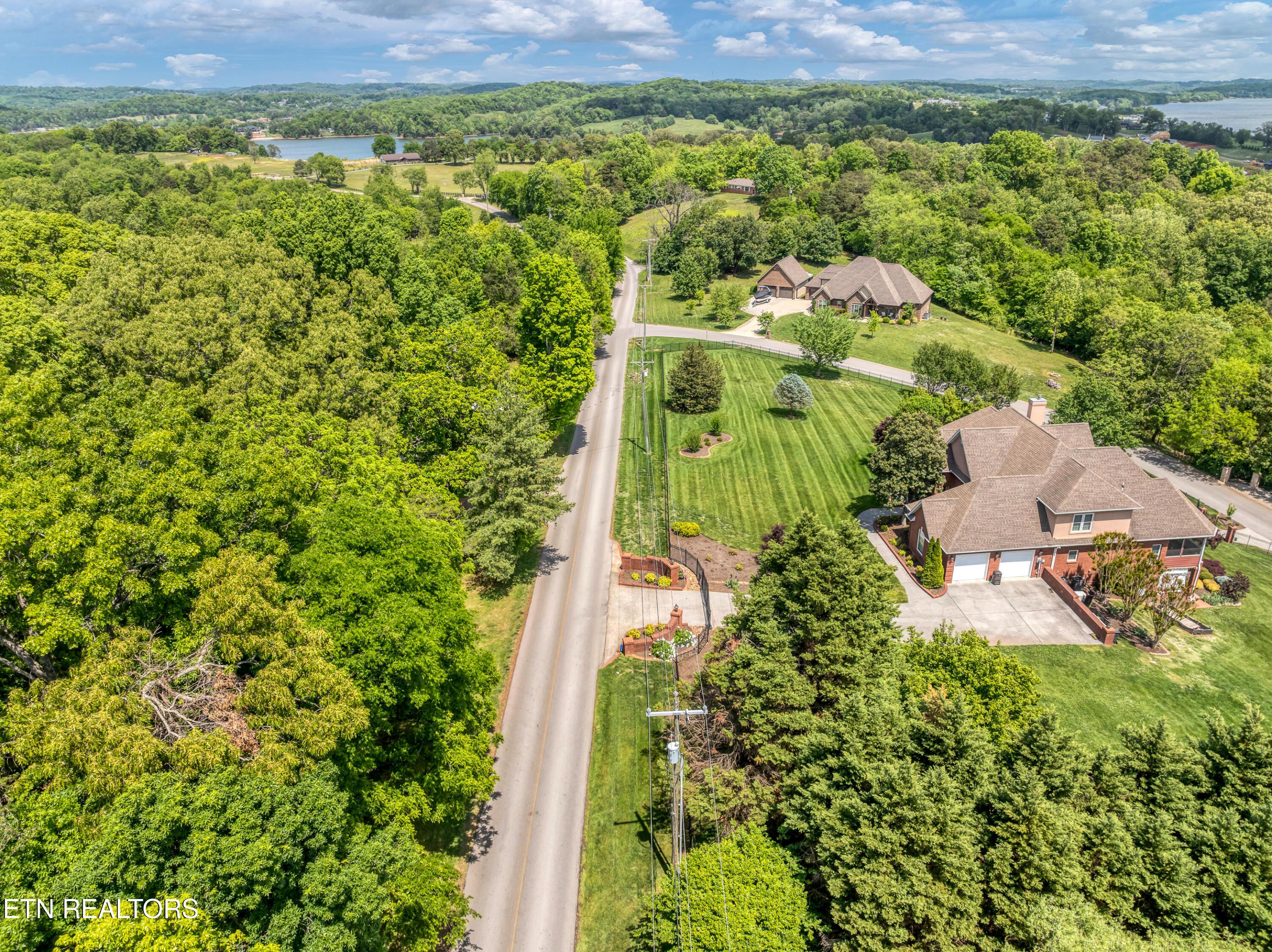 Gravelly Hills/Forrest Ridge, Louisville, TN - Fort Loudoun and Tellico Lake Real Estate - Image# 15