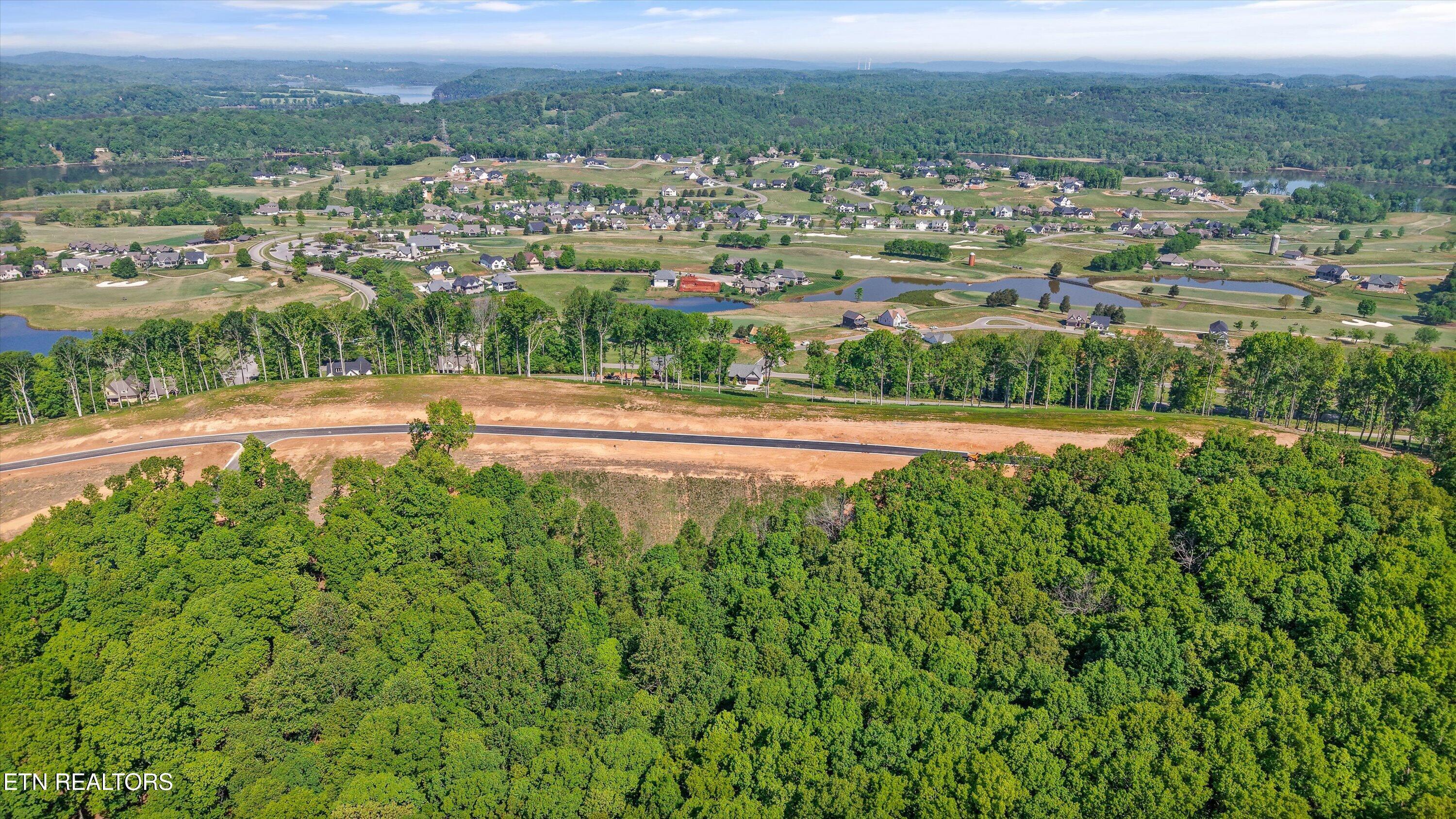 145 Canopy Trail Lane, Loudon, TN - Fort Loudoun and Tellico Lake Real Estate - Image# 5