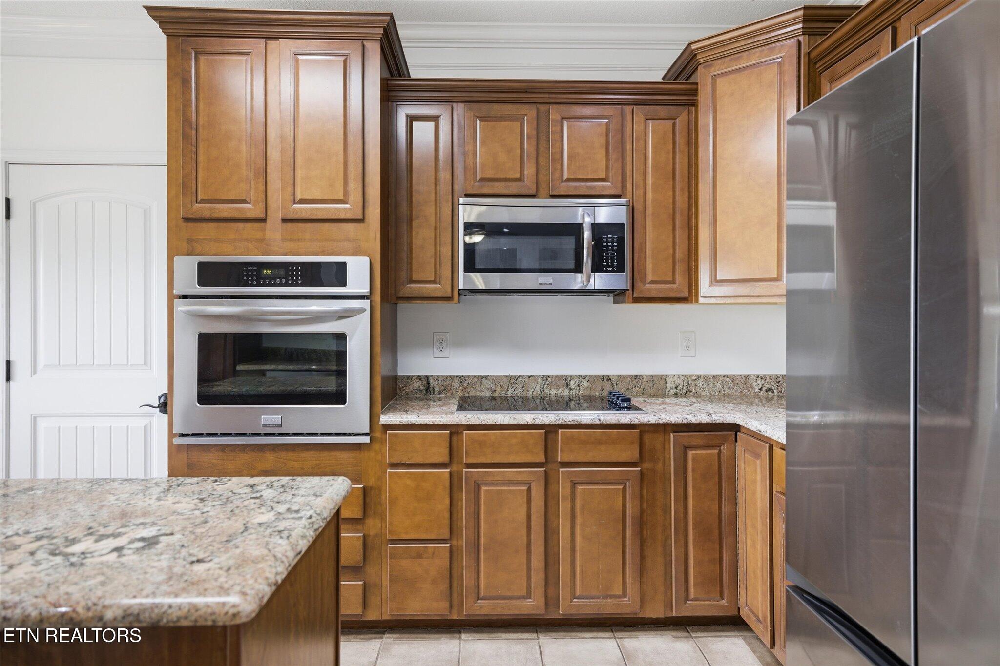 8447 Shoregate Lane, Knoxville, TN - Fort Loudoun and Tellico Lake Real Estate - Image# 16