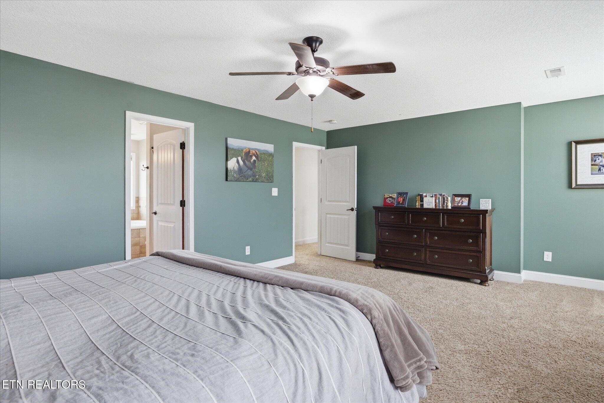 8447 Shoregate Lane, Knoxville, TN - Fort Loudoun and Tellico Lake Real Estate - Image# 23