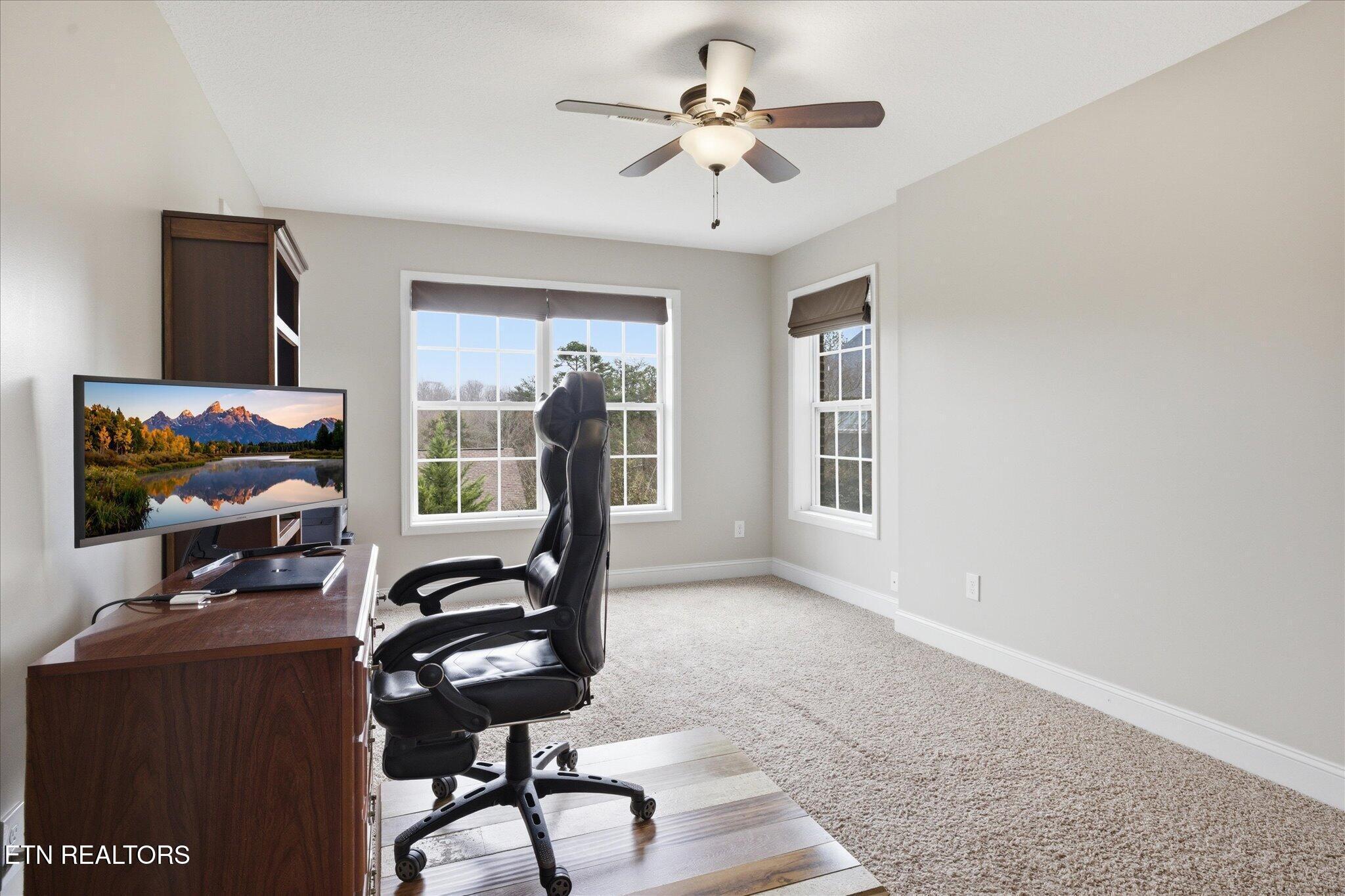 8447 Shoregate Lane, Knoxville, TN - Fort Loudoun and Tellico Lake Real Estate - Image# 39
