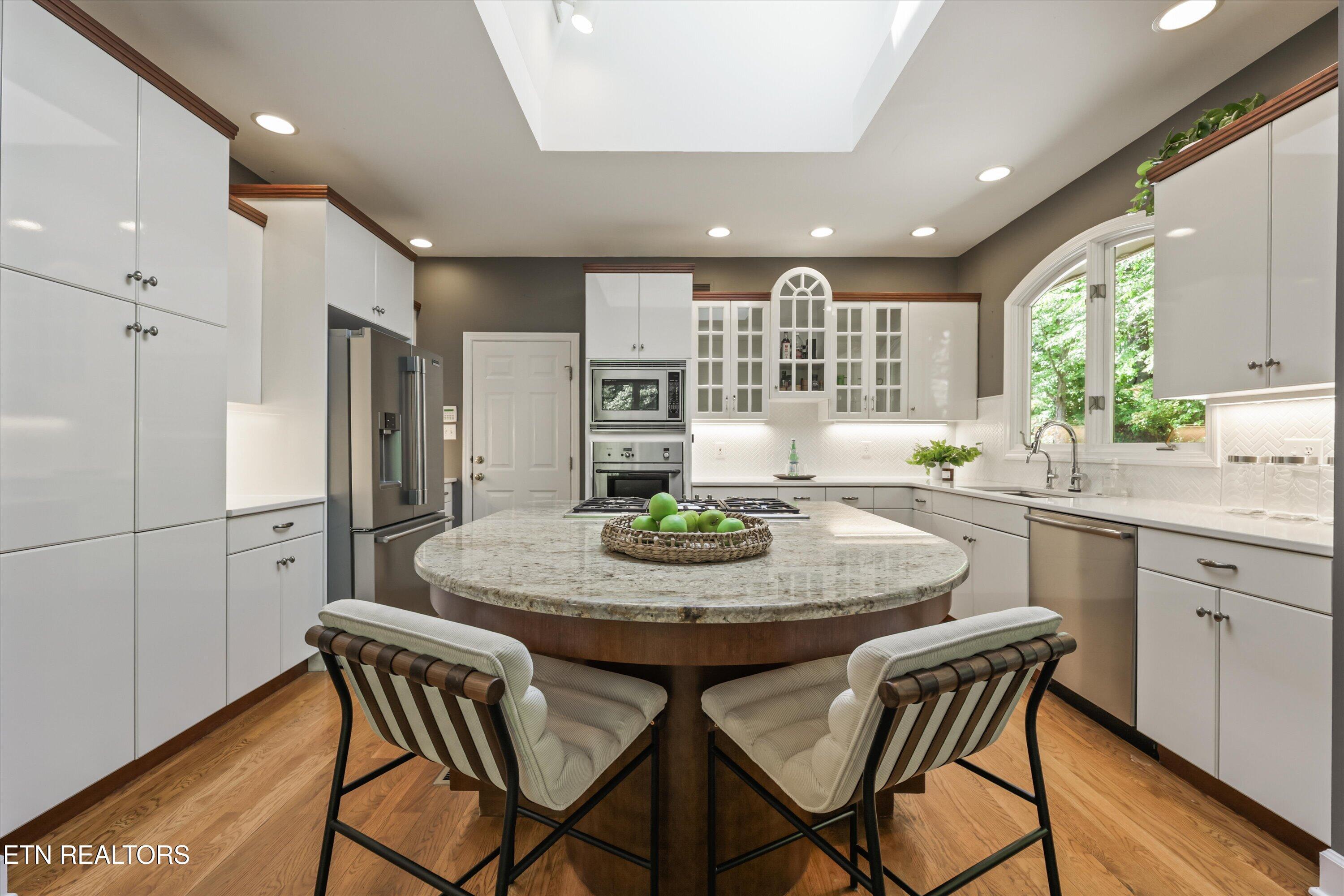 8940 Kelsey Lane, Knoxville, TN - Fort Loudoun and Tellico Lake Real Estate - Image# 13