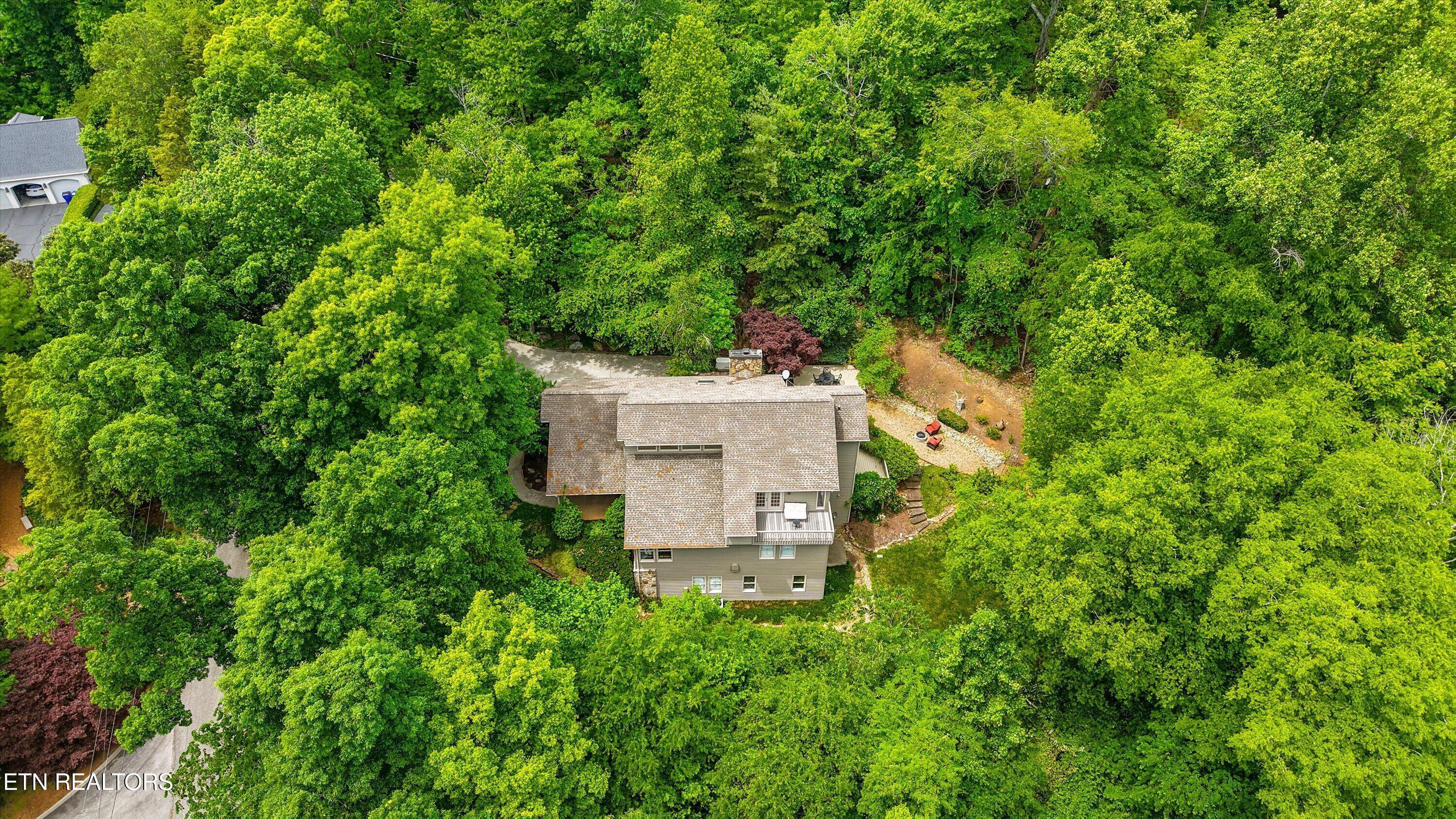 8940 Kelsey Lane, Knoxville, TN - Fort Loudoun and Tellico Lake Real Estate - Image# 54