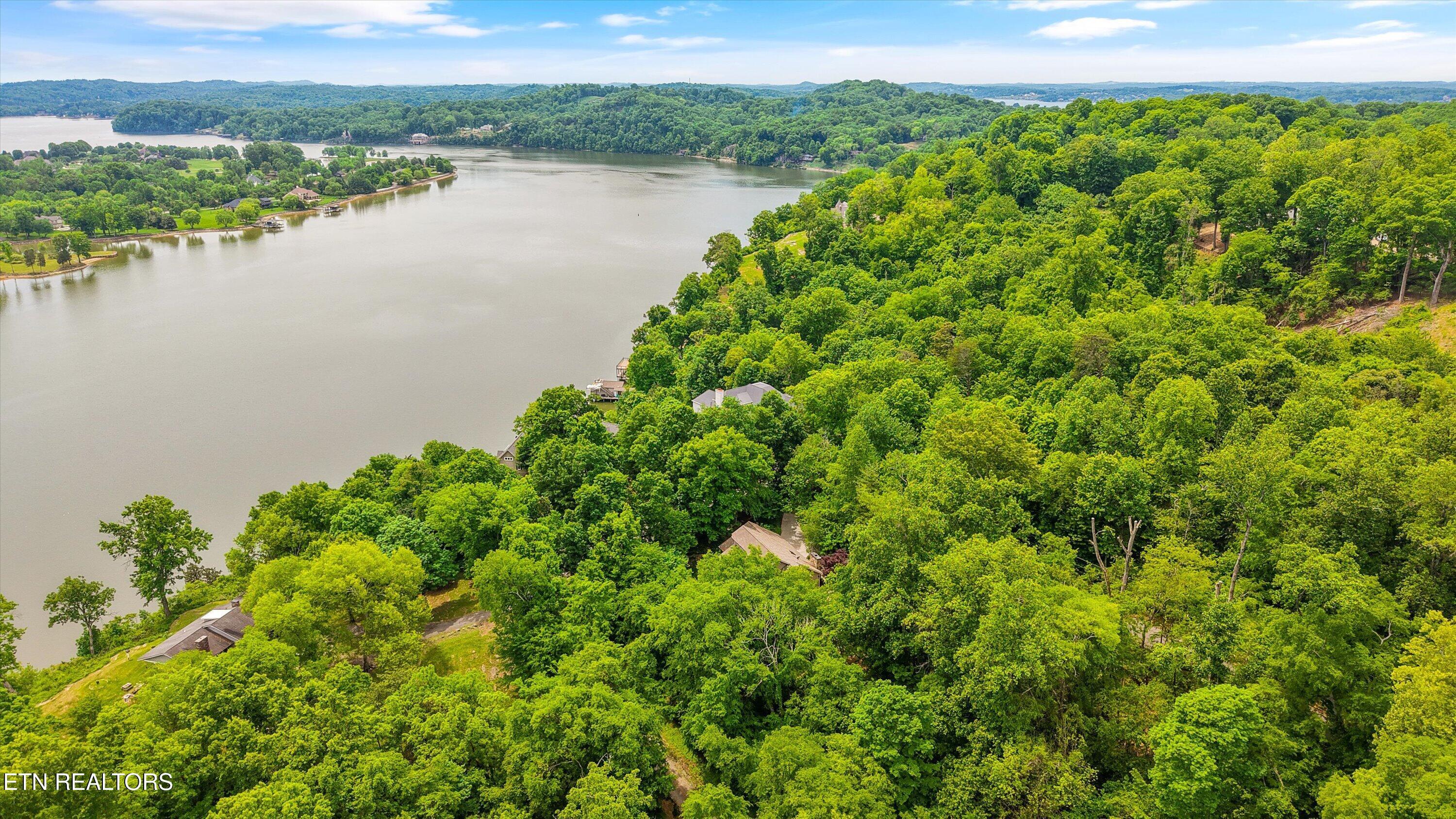 8940 Kelsey Lane, Knoxville, TN - Fort Loudoun and Tellico Lake Real Estate - Image# 57