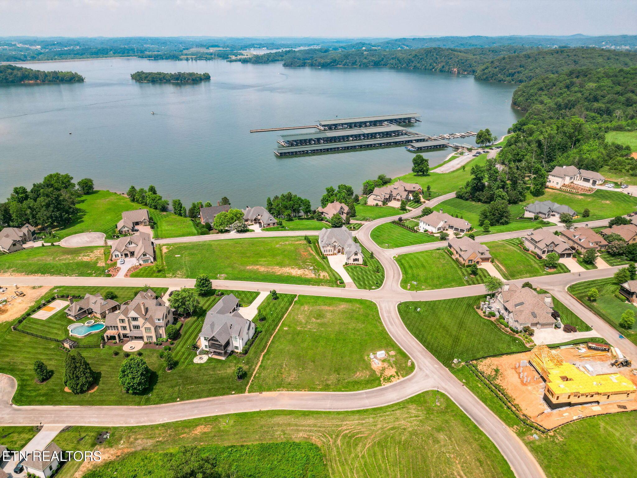 210 Beacon Court, Lenoir City, TN - Fort Loudoun and Tellico Lake Real Estate - Image# 5