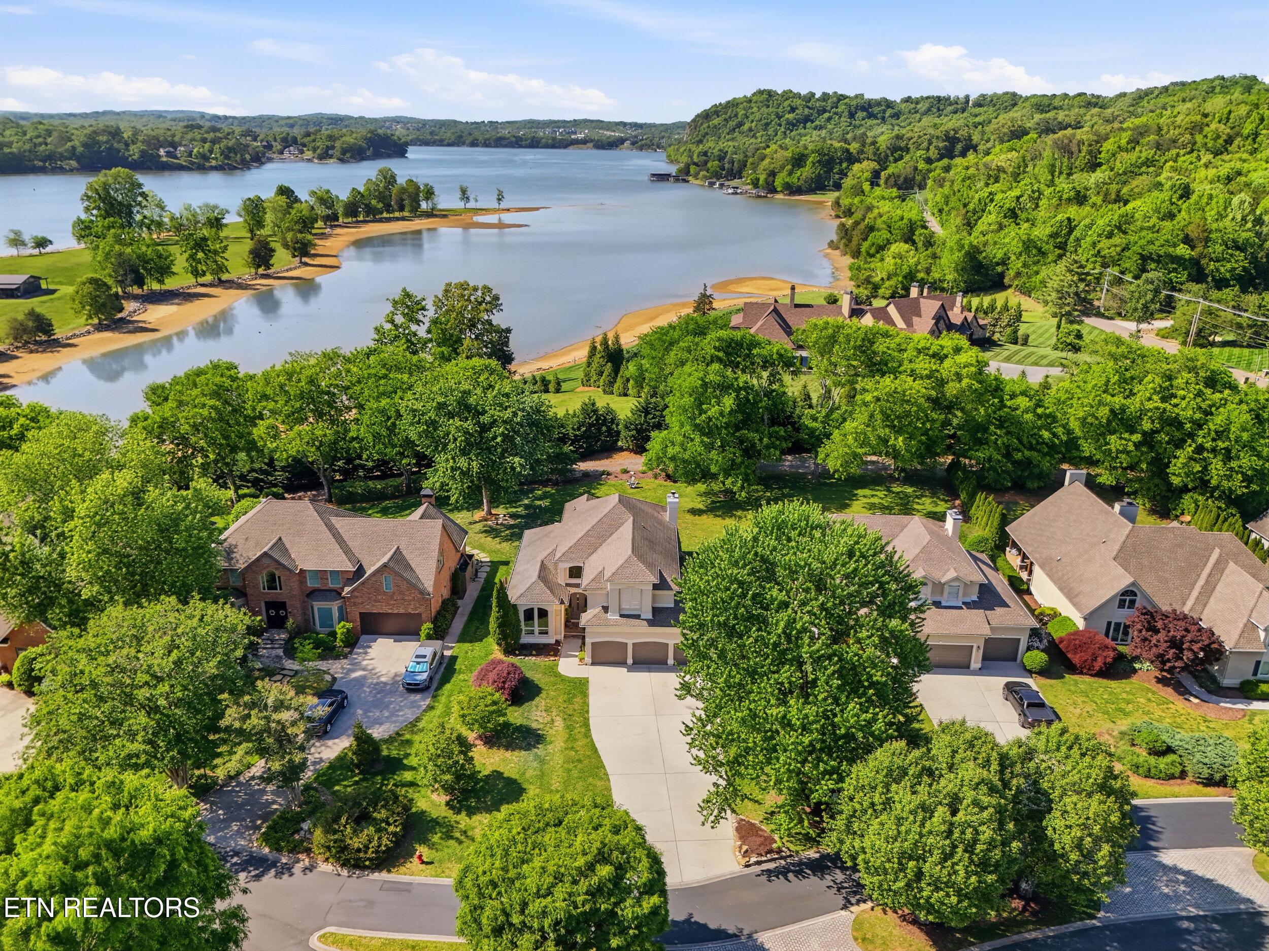 9619 Mariners Pointe, Knoxville, TN - Fort Loudoun and Tellico Lake Real Estate - Image# 4