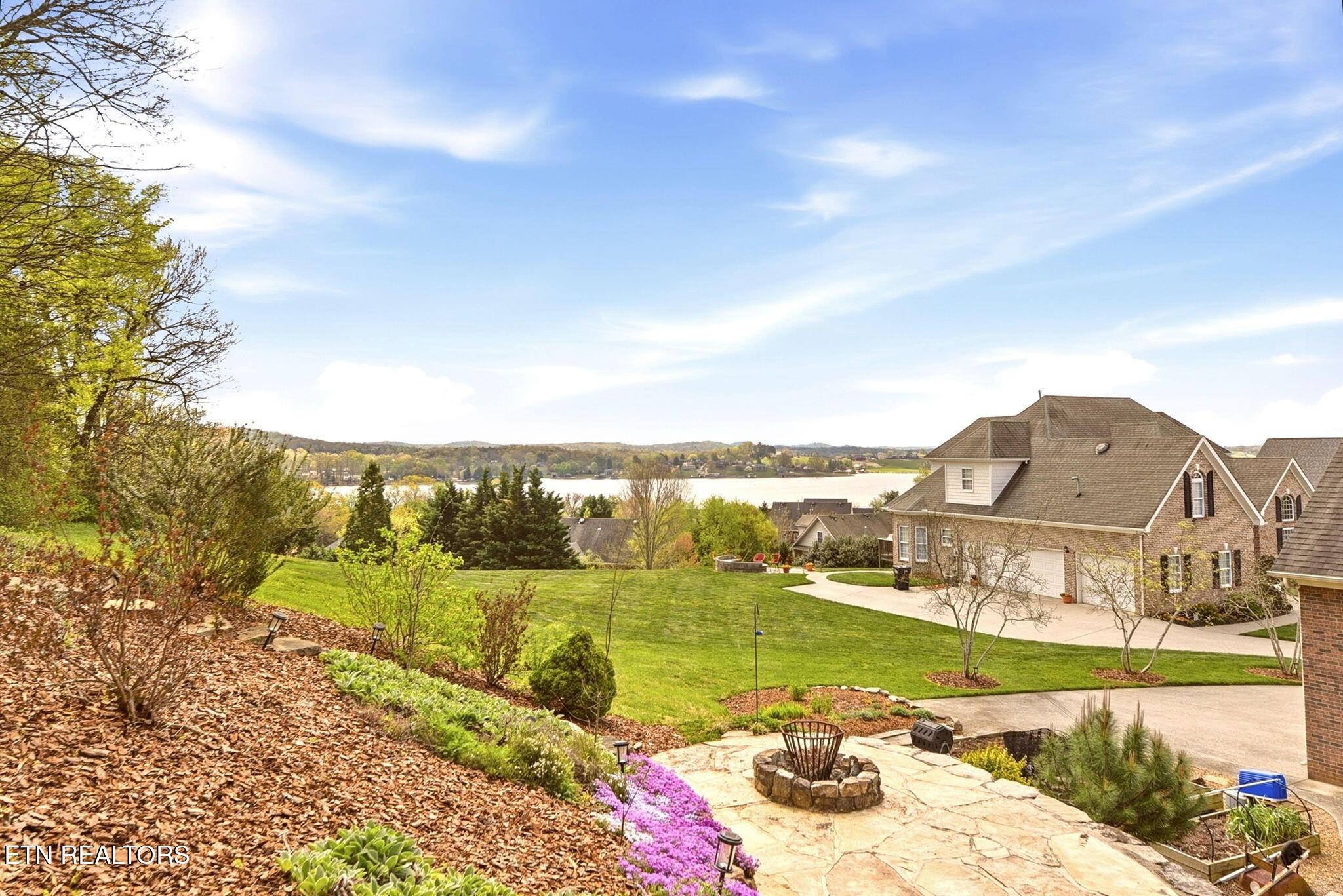 10300 Evening Ridge Lane, Knoxville, TN - Fort Loudoun and Tellico Lake Real Estate - Image# 2