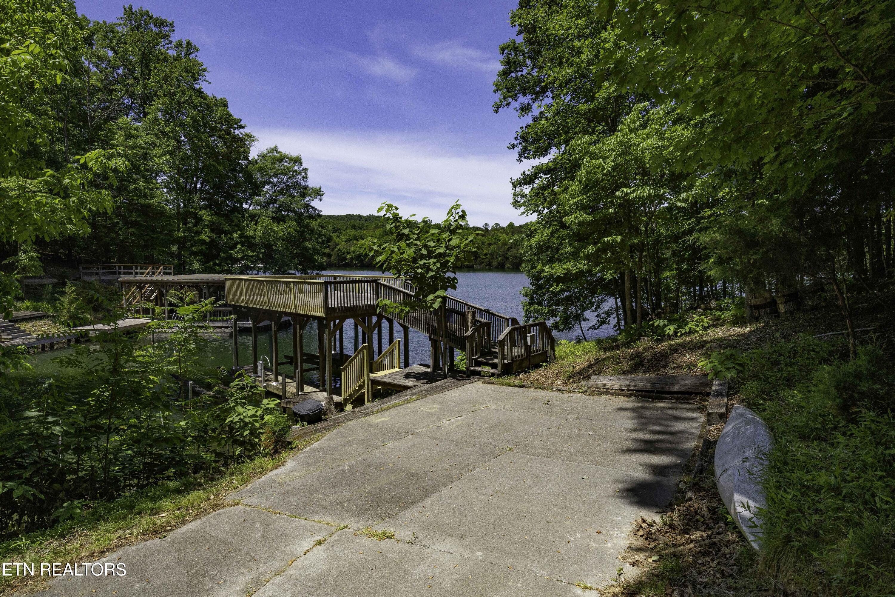 2611 Shore Line Rd, Knoxville, TN - Fort Loudoun and Tellico Lake Real Estate - Image# 3