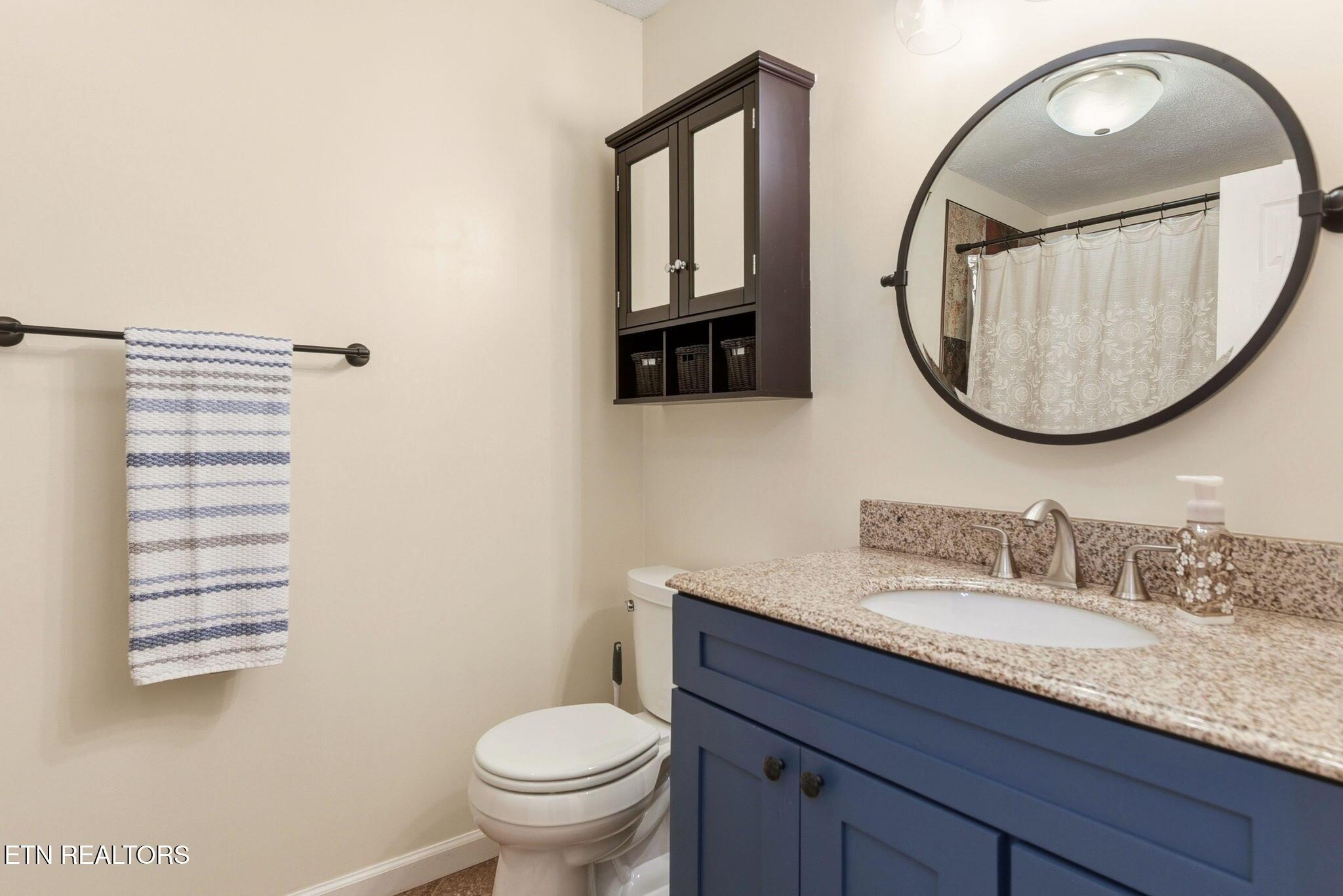 9957 Tierra Verde Drive, Knoxville, TN - Fort Loudoun and Tellico Lake Real Estate - Image# 28
