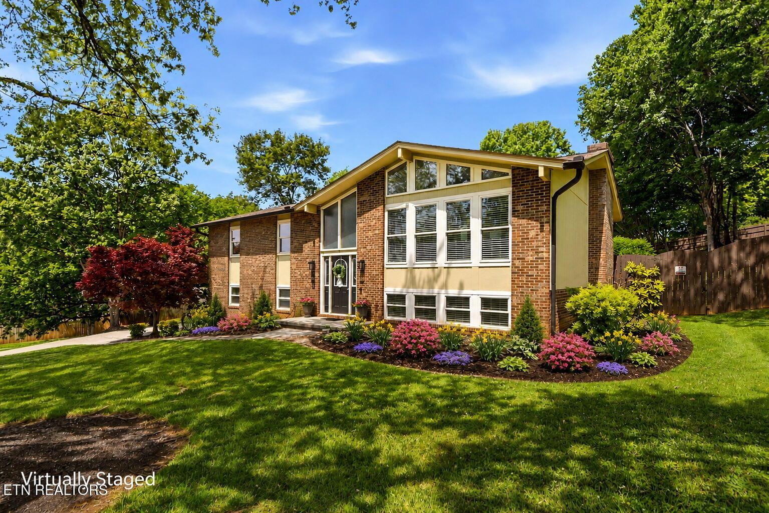 9957 Tierra Verde Drive, Knoxville, TN - Fort Loudoun and Tellico Lake Real Estate - Image# 2