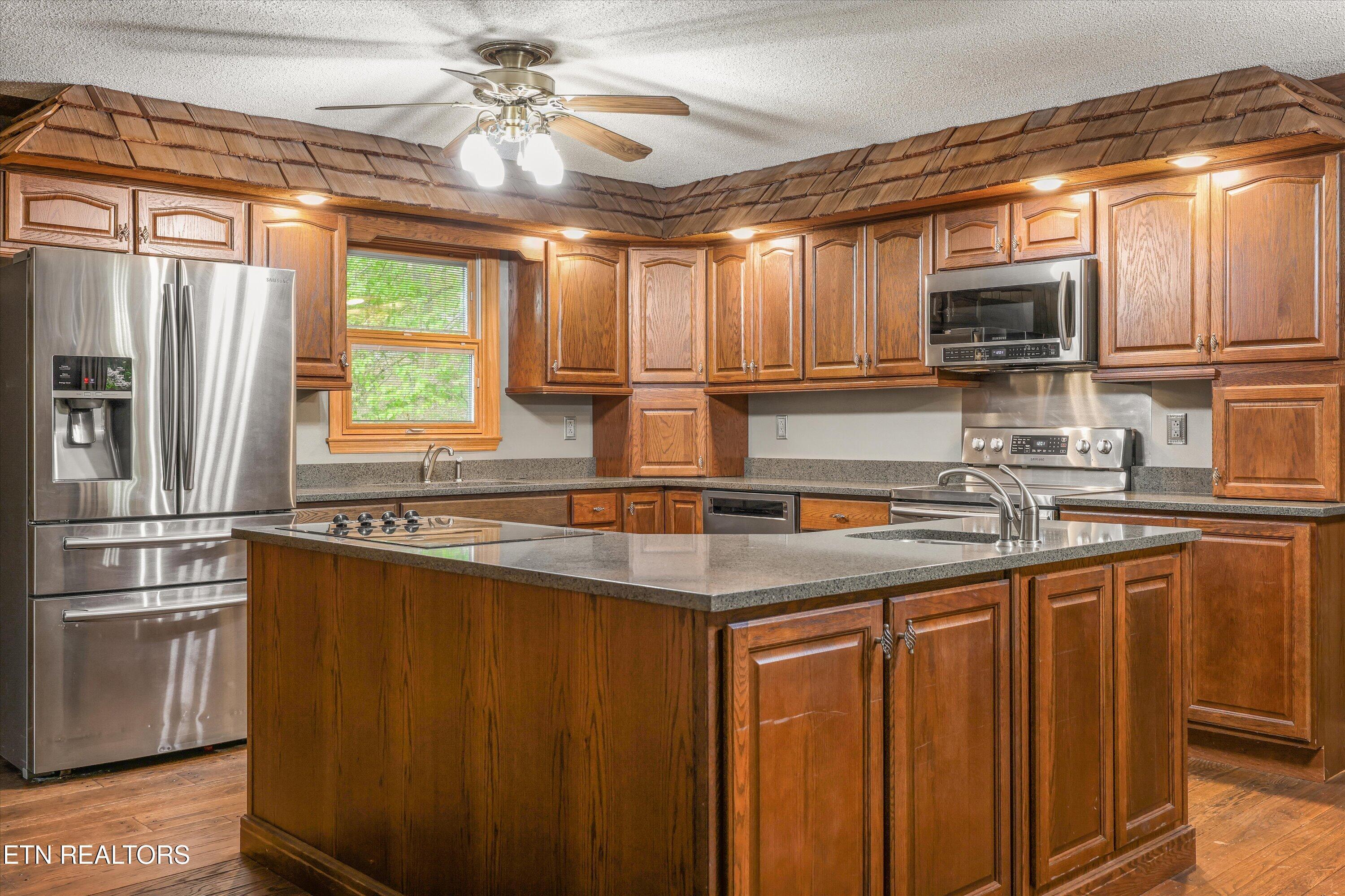 11417 Berry Hill Drive, Knoxville, TN - Fort Loudoun and Tellico Lake Real Estate - Image# 10
