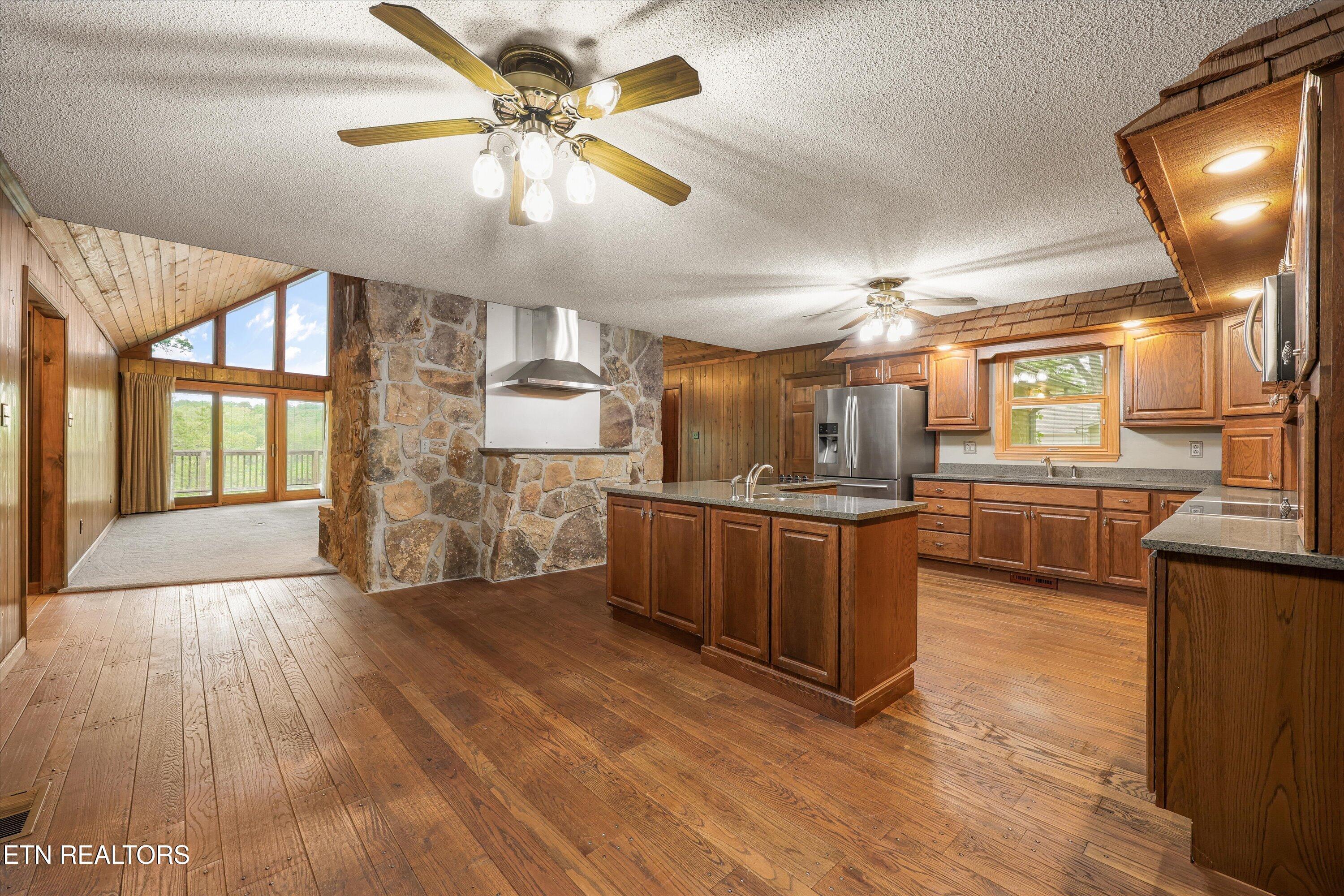 11417 Berry Hill Drive, Knoxville, TN - Fort Loudoun and Tellico Lake Real Estate - Image# 11