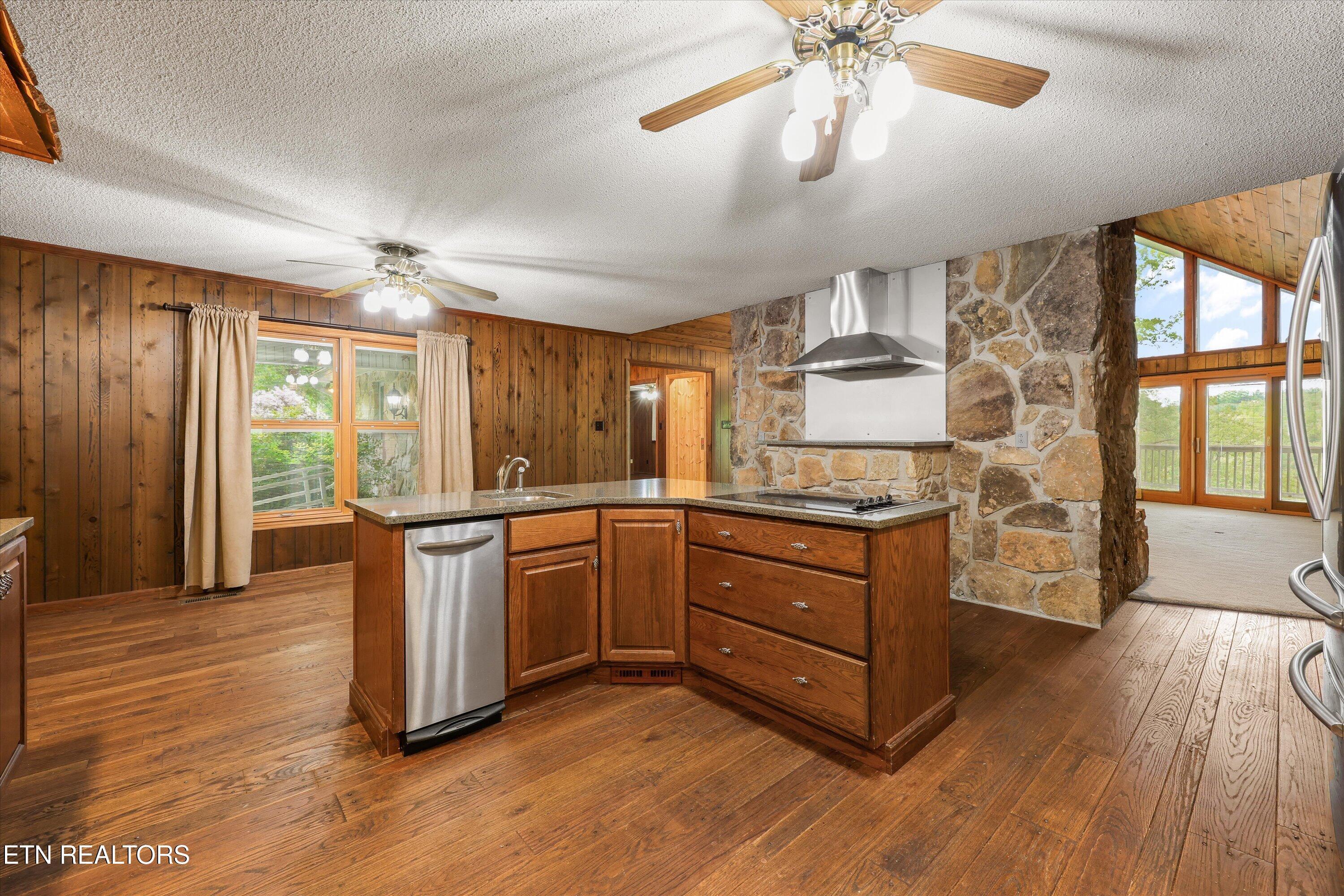 11417 Berry Hill Drive, Knoxville, TN - Fort Loudoun and Tellico Lake Real Estate - Image# 13