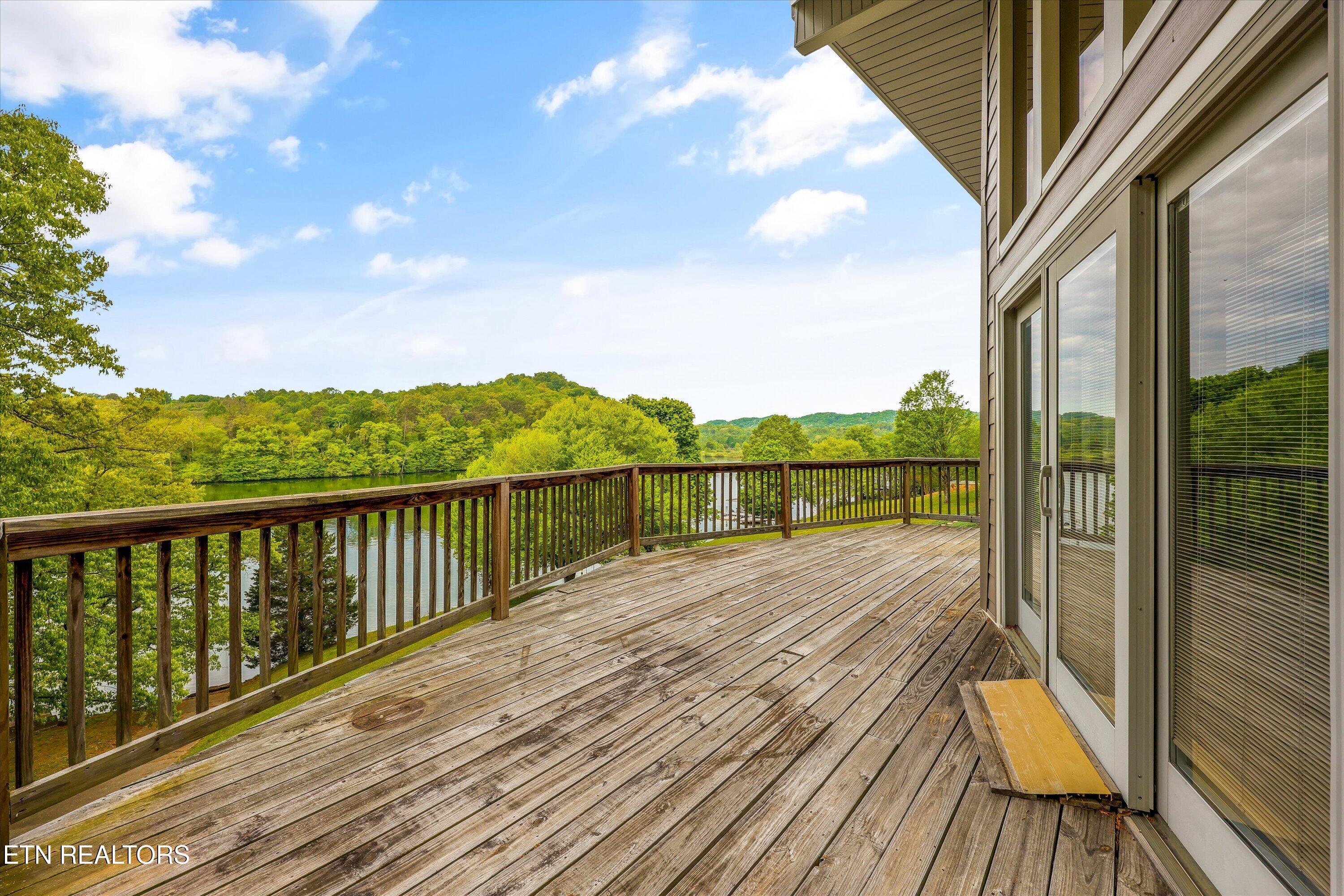 11417 Berry Hill Drive, Knoxville, TN - Fort Loudoun and Tellico Lake Real Estate - Image# 27