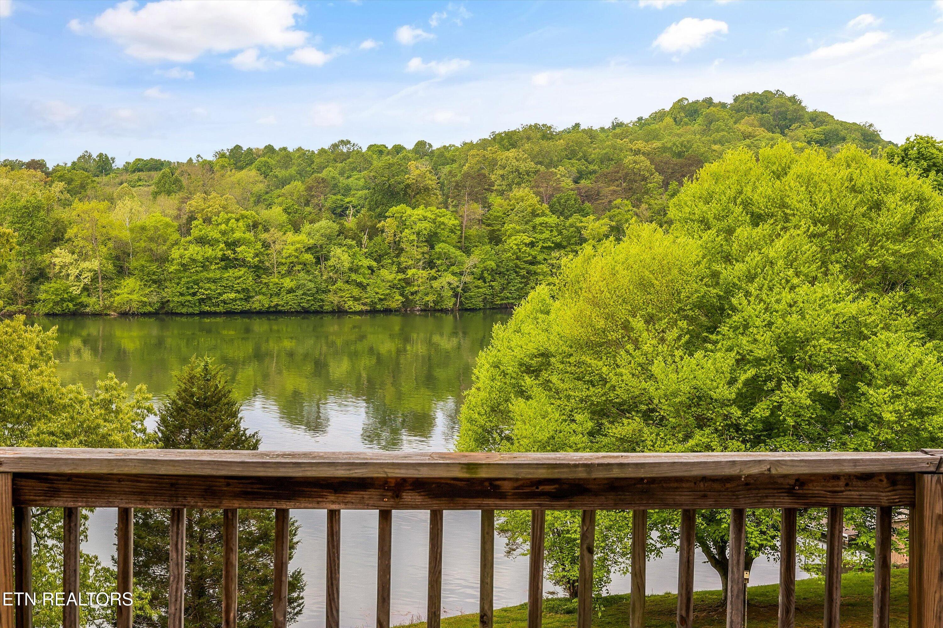 11417 Berry Hill Drive, Knoxville, TN - Fort Loudoun and Tellico Lake Real Estate - Image# 28
