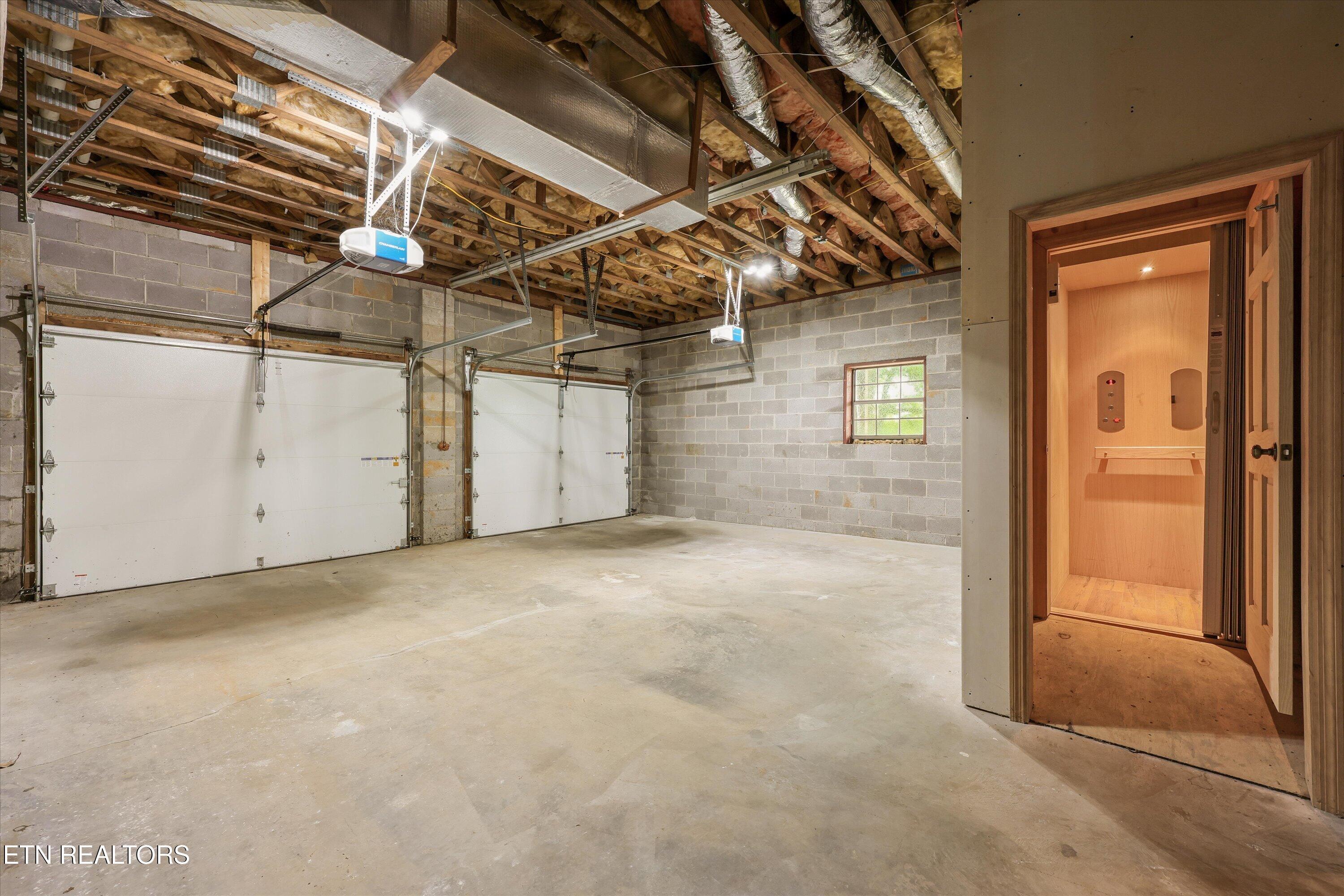 11417 Berry Hill Drive, Knoxville, TN - Fort Loudoun and Tellico Lake Real Estate - Image# 33