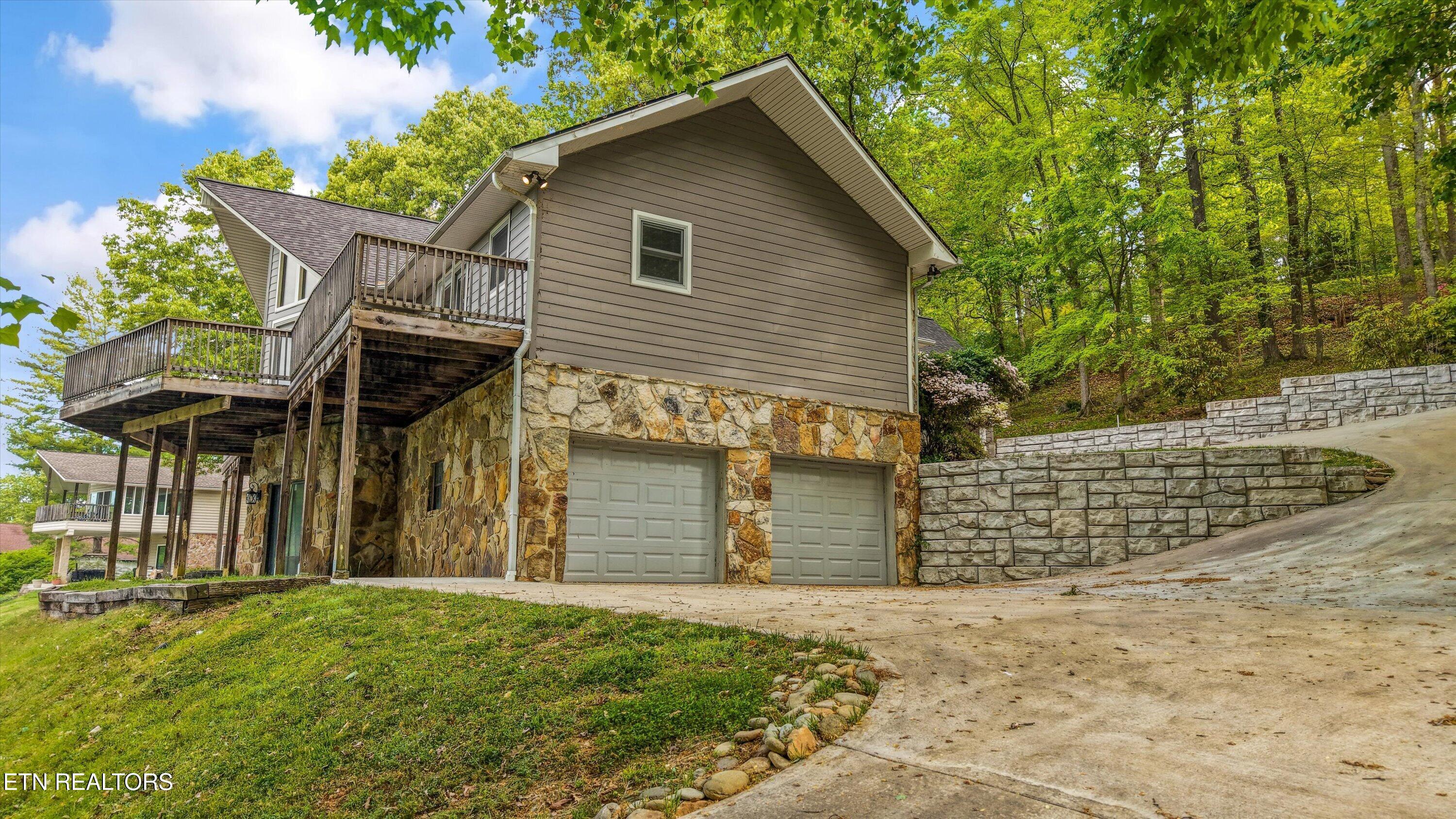 11417 Berry Hill Drive, Knoxville, TN - Fort Loudoun and Tellico Lake Real Estate - Image# 39