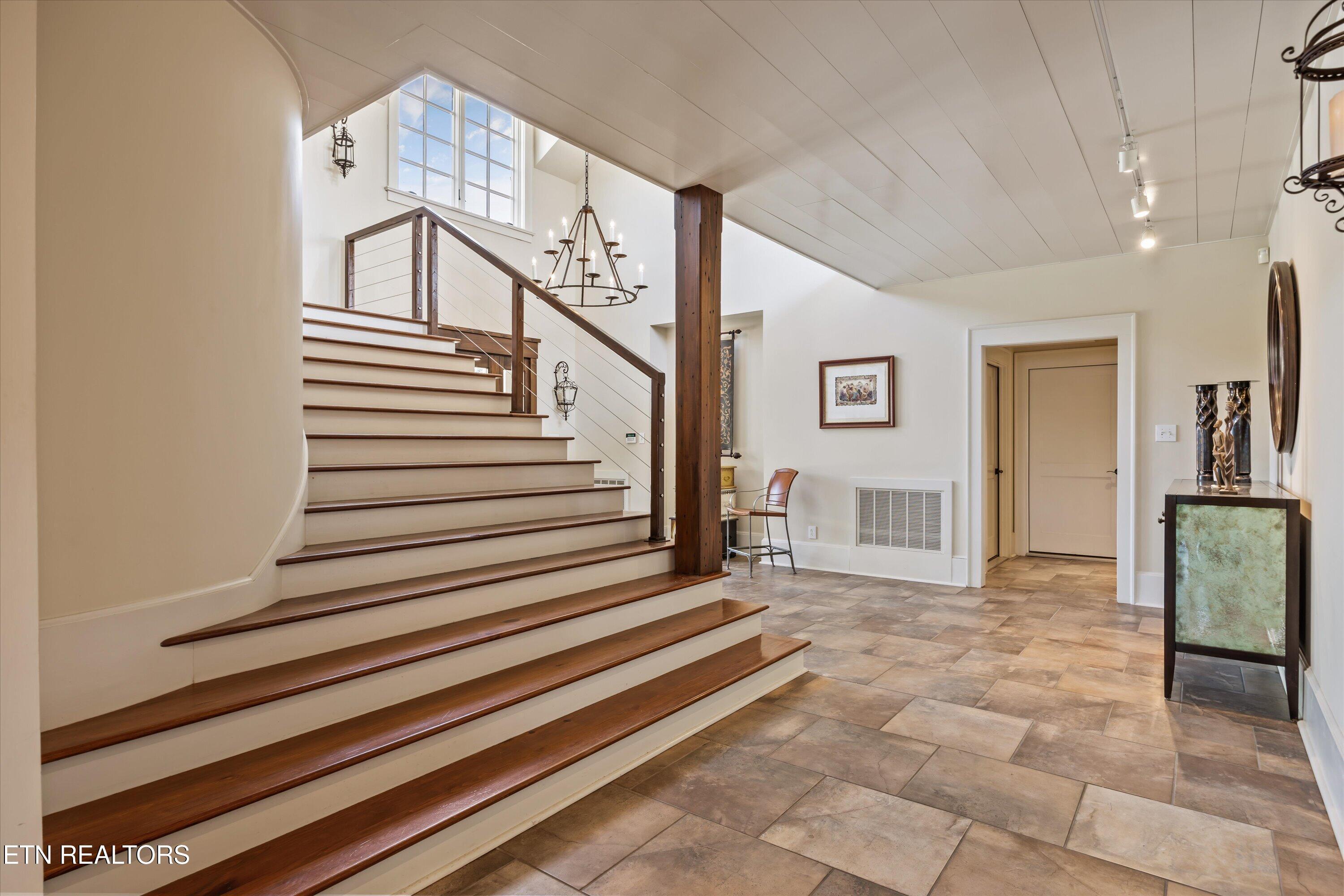 Fort Loudoun and Tellico Lake Real Estate - Image# 9