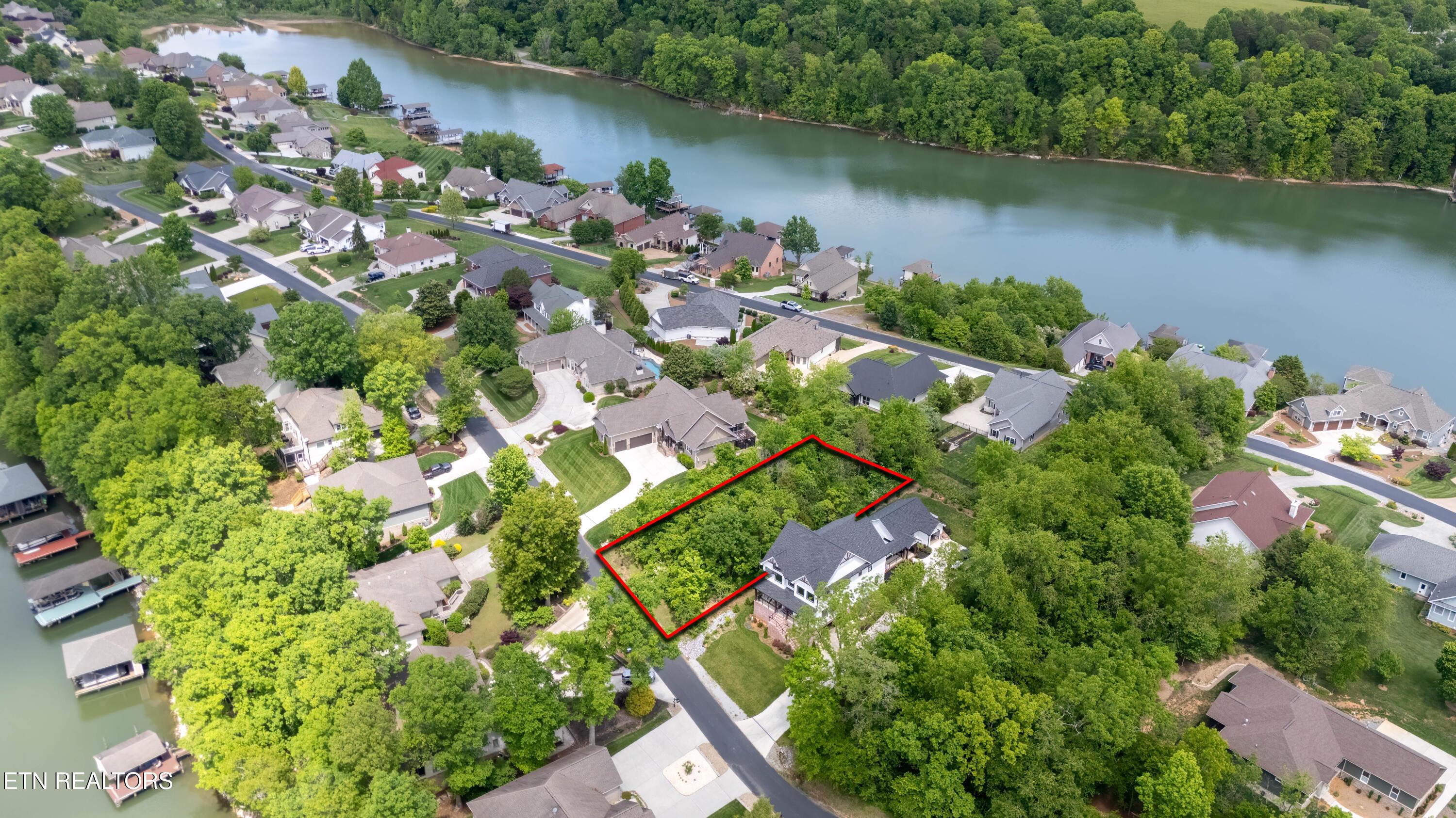 177 Oonoga Way, Loudon, TN - Fort Loudoun and Tellico Lake Real Estate - Image# 2