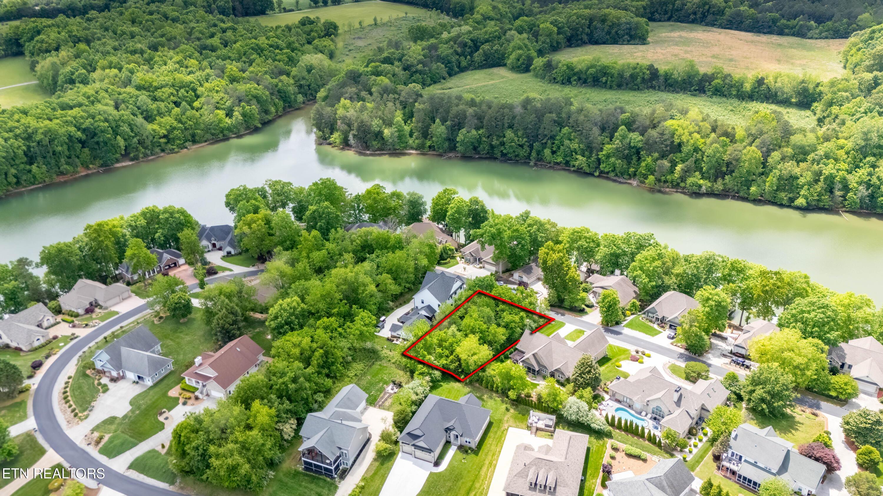 177 Oonoga Way, Loudon, TN - Fort Loudoun and Tellico Lake Real Estate - Image# 8