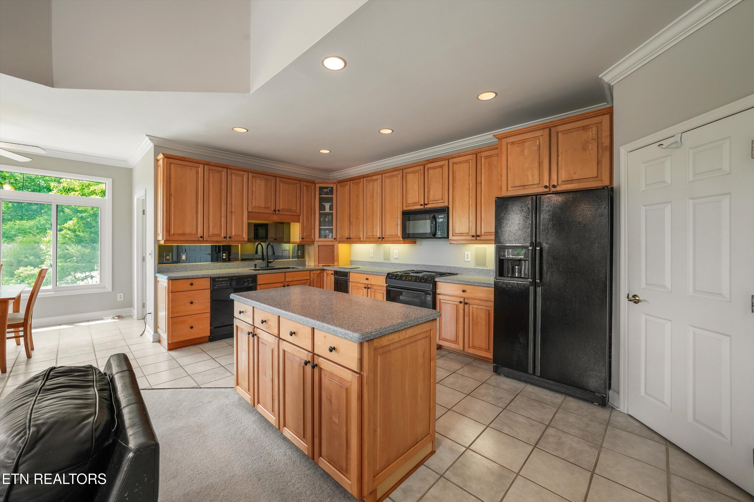 1001 Blackberry Ridge Rd, Lenoir City, TN - Fort Loudoun and Tellico Lake Real Estate - Image# 15
