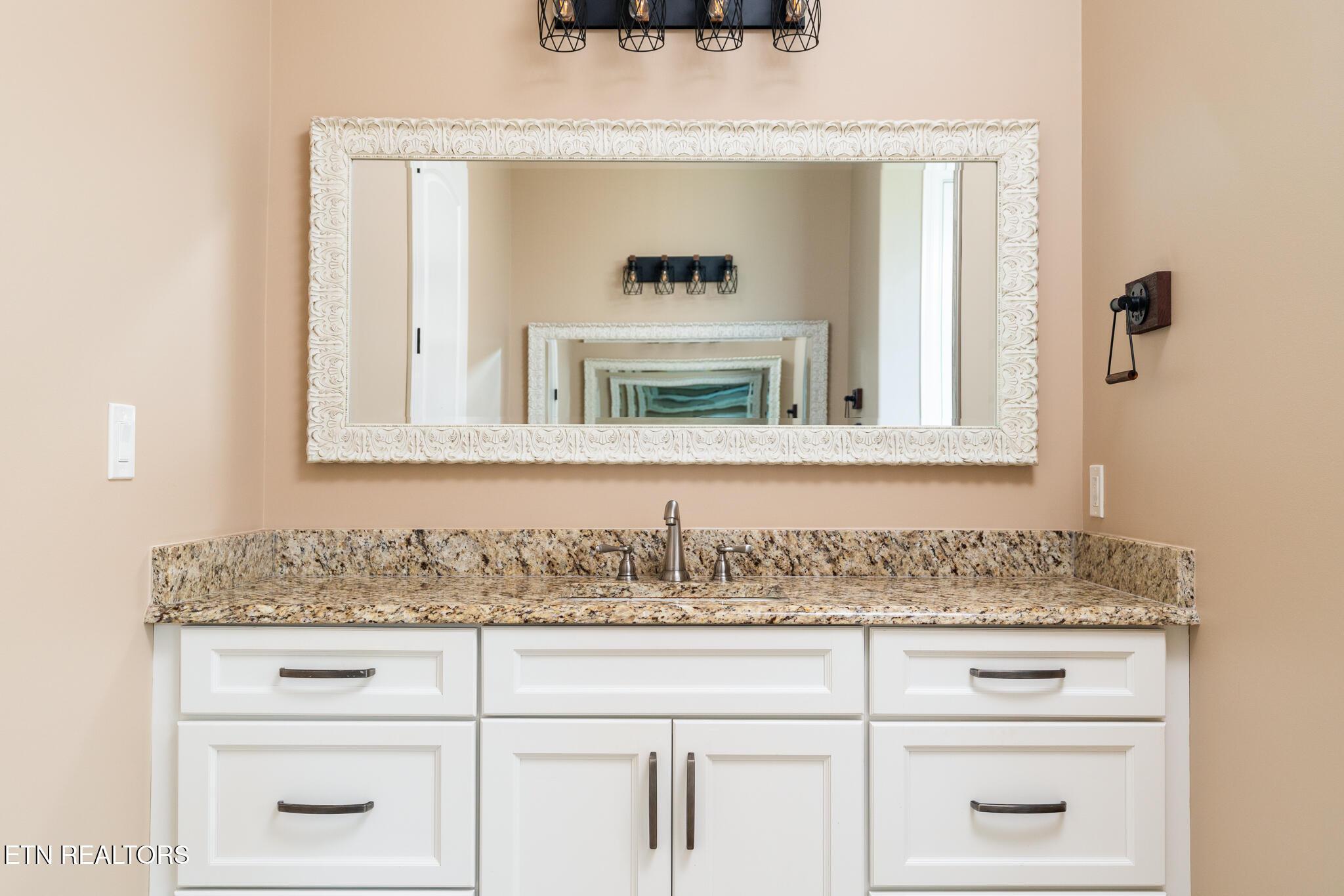 3115 Choto Highlands Way, Knoxville, TN - Fort Loudoun and Tellico Lake Real Estate - Image# 24