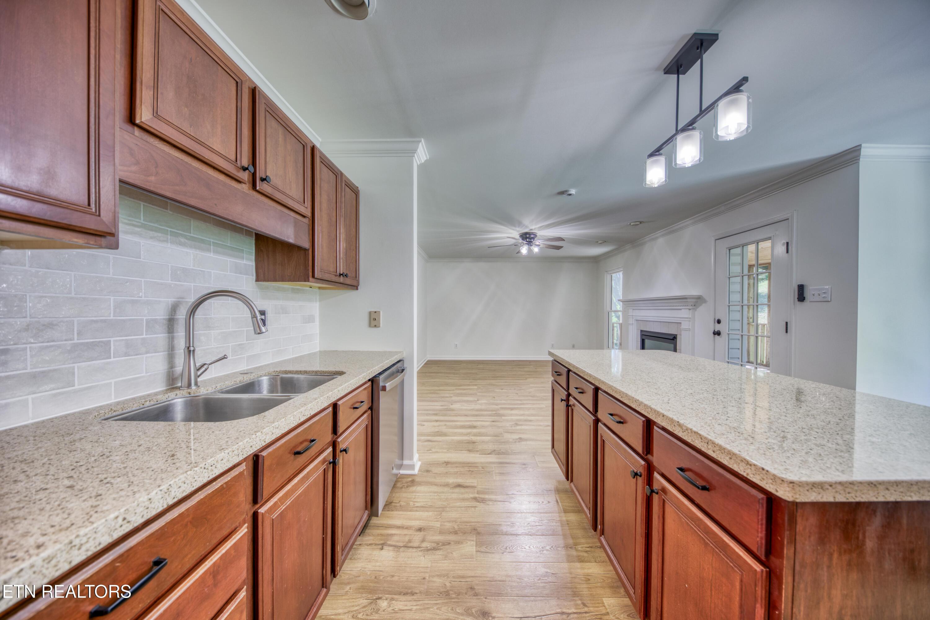 11119 Hatteras Drive, Knoxville, TN - Fort Loudoun and Tellico Lake Real Estate - Image# 8