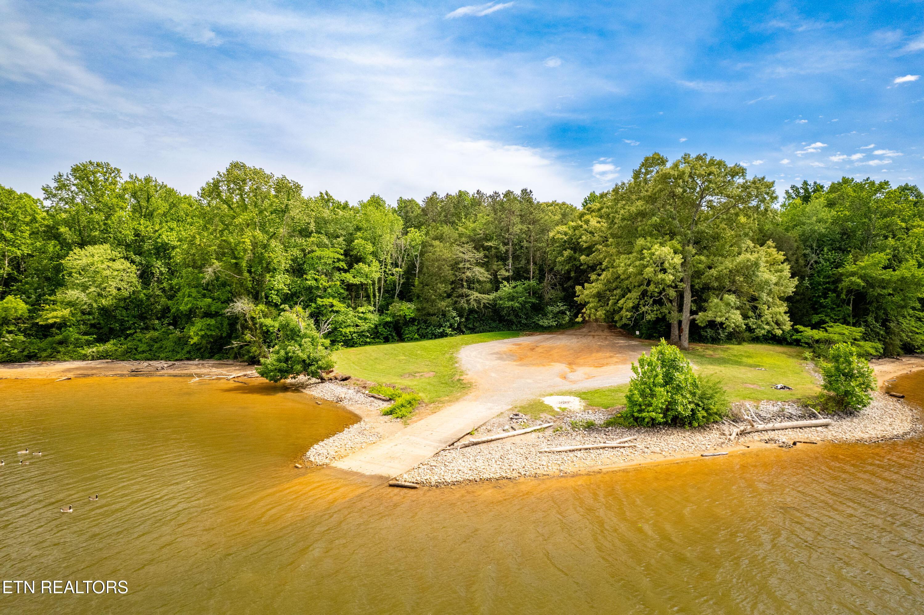 722 Rio Drive, Friendsville, TN - Fort Loudoun and Tellico Lake Real Estate - Image# 39