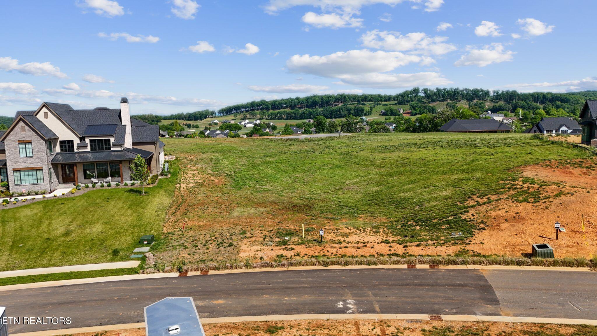 551 Firefly Drive, Loudon, TN - Fort Loudoun and Tellico Lake Real Estate - Image# 3