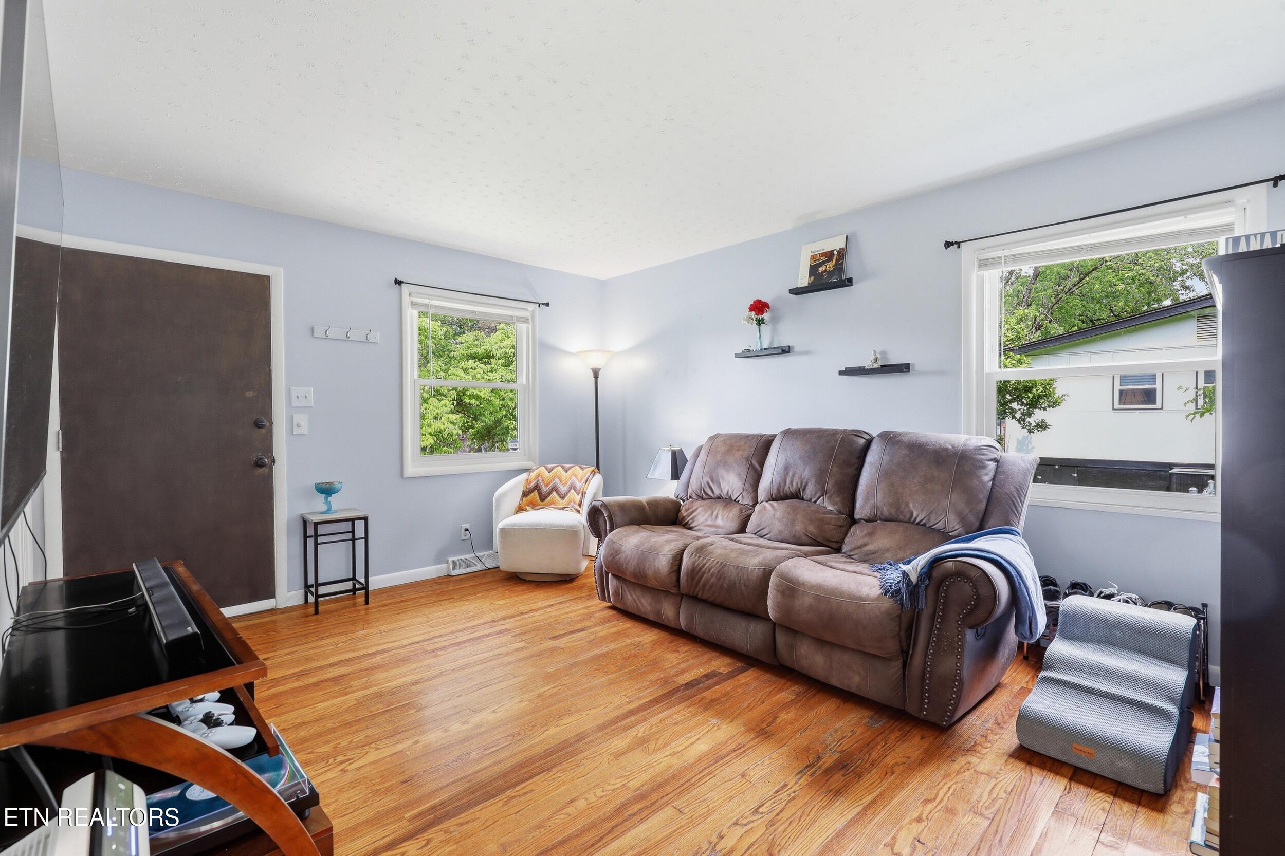 2200 Sylvania Ave, Knoxville, TN - Fort Loudoun and Tellico Lake Real Estate - Image# 6