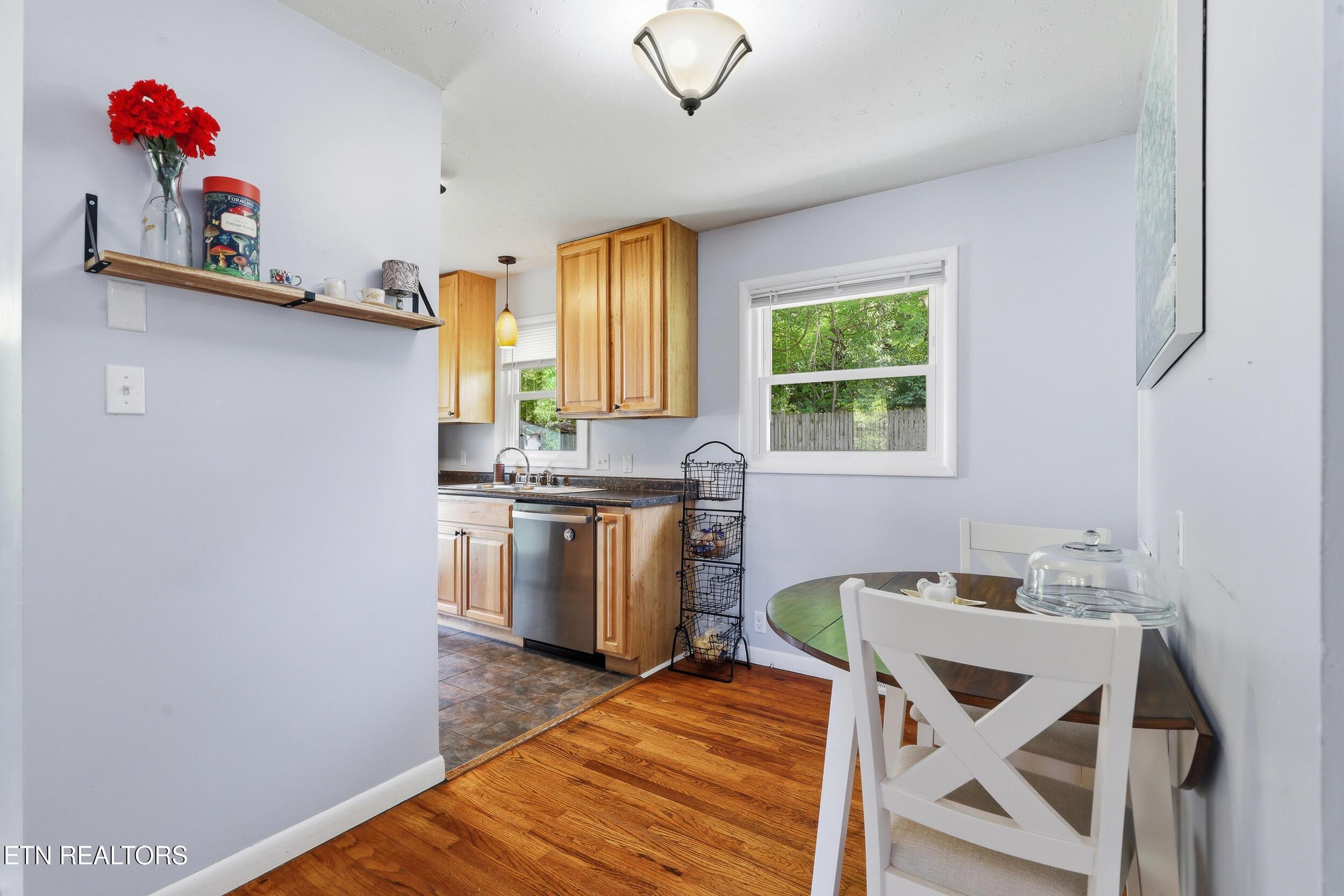 2200 Sylvania Ave, Knoxville, TN - Fort Loudoun and Tellico Lake Real Estate - Image# 8