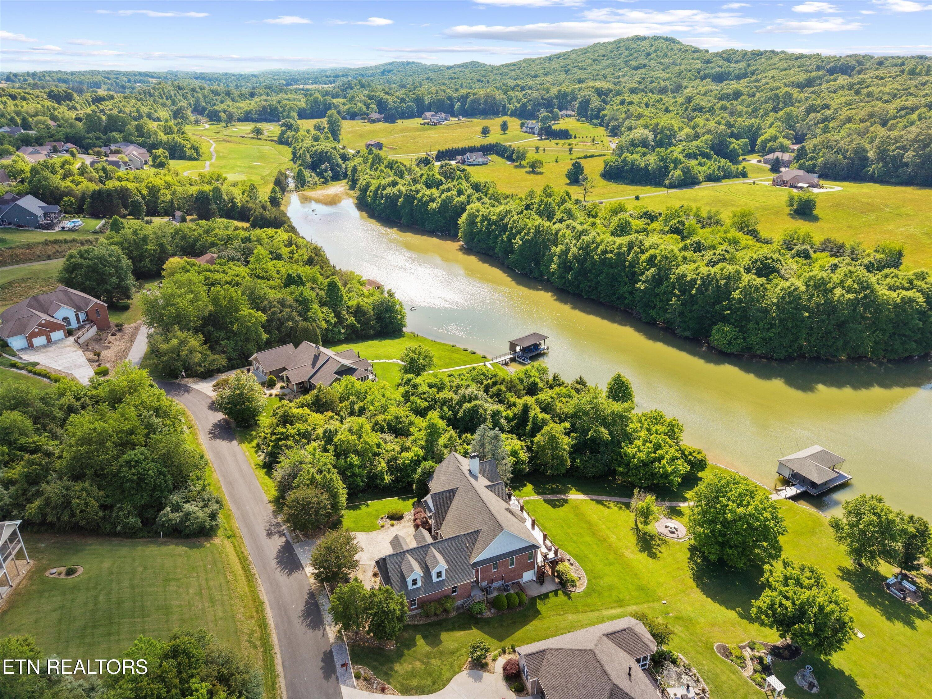 244 Unutsi Tr, Vonore, TN - Fort Loudoun and Tellico Lake Real Estate - Image# 4